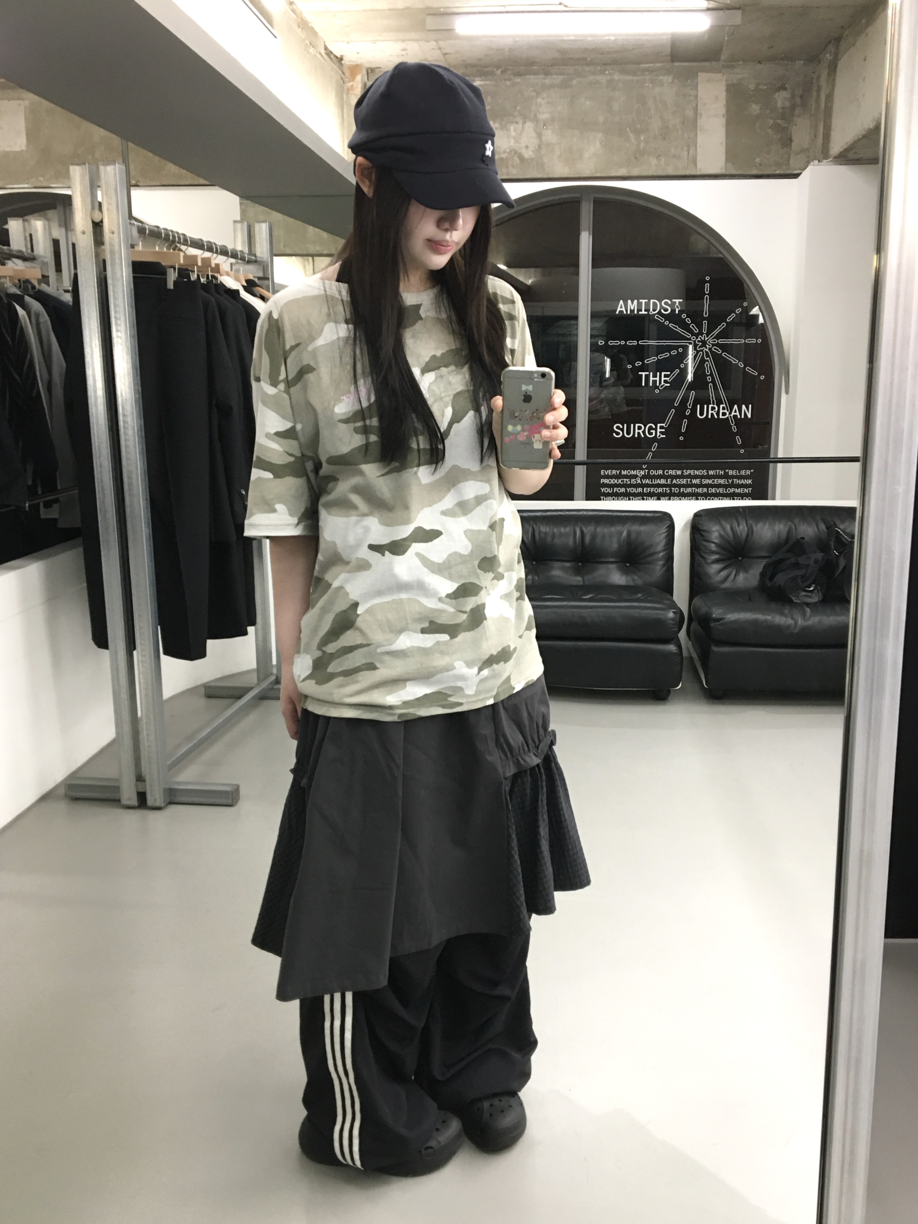 (W) Crocs Classic Platform Clog Black, (W) Adidas Originals Firebird Loose Track Pants Black - KR Sizing 착용 스타일