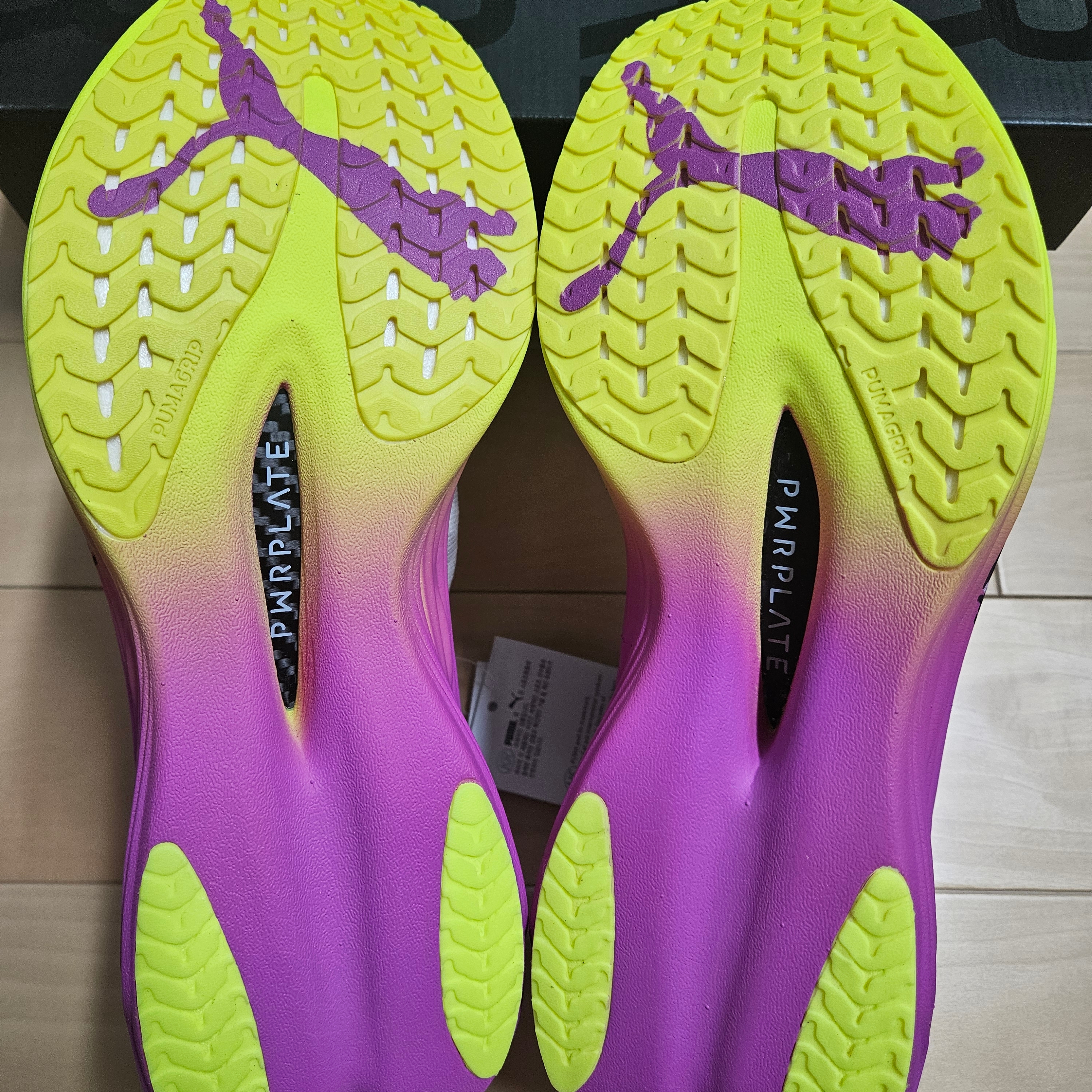 Puma Deviate Nitro Elite 3 White Pure Magenta 착용 스타일 - 8