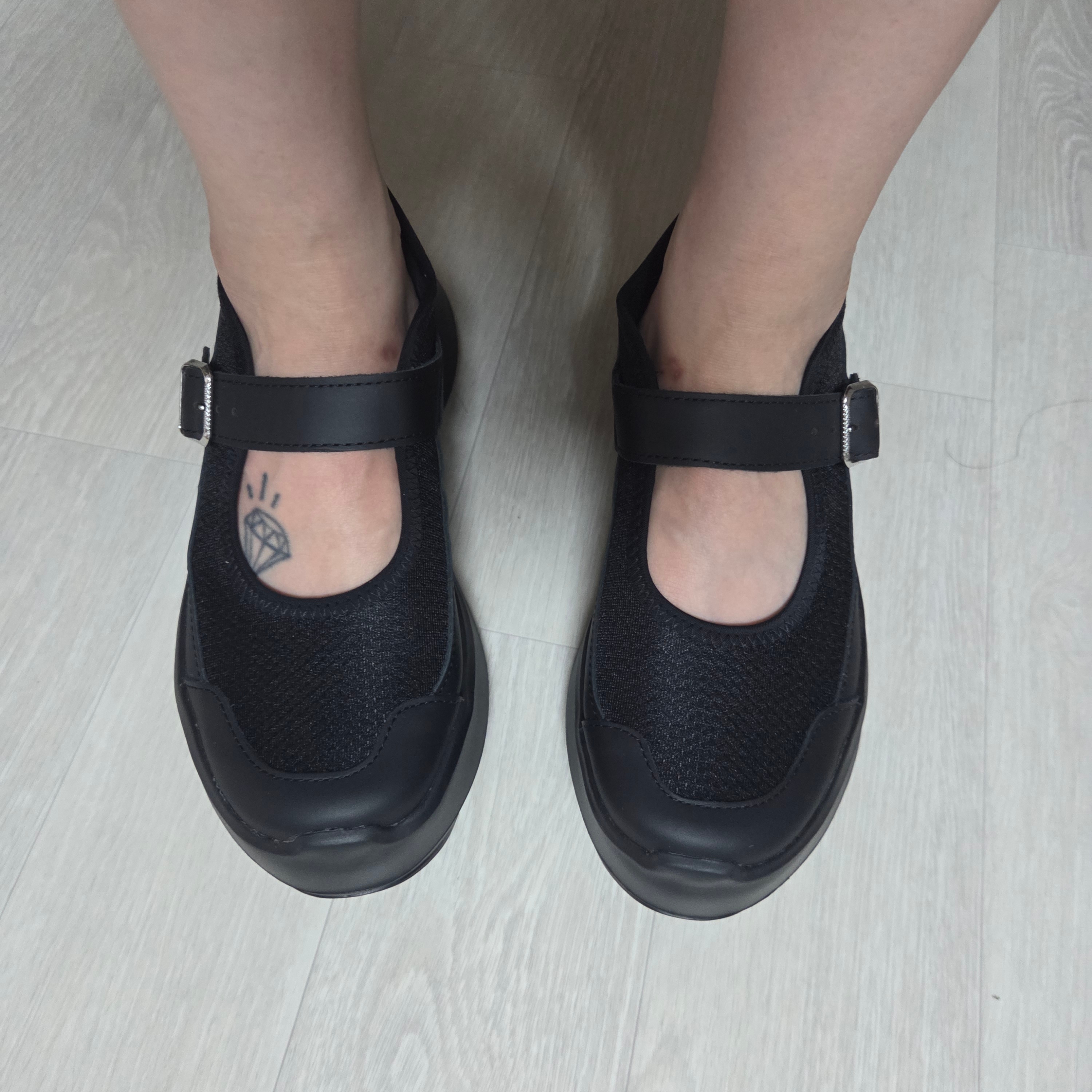 Salomon x Comme des Garcons RX Marie Jeanne Platform Black 착용 스타일 - 1