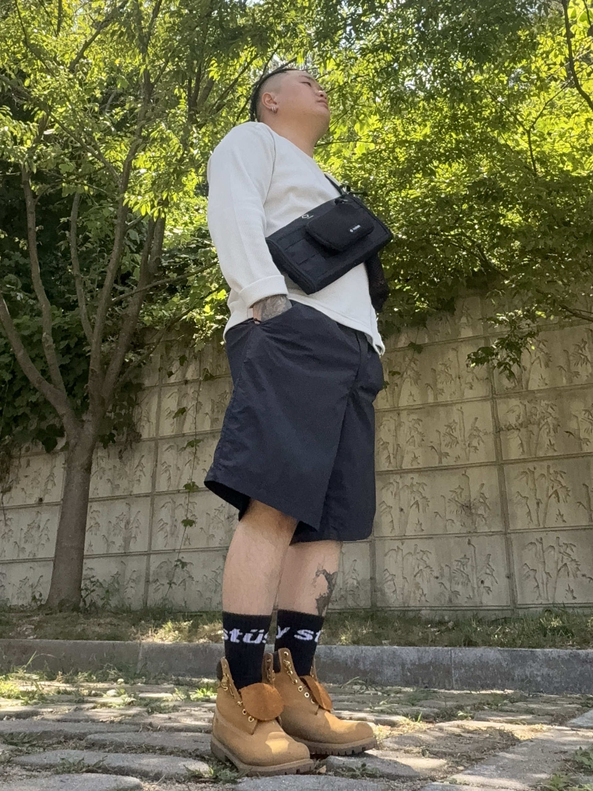 Helinox Shoulder Strap & Pouch Black, Supreme Mesh Mini Pouch Black - 25SS 착용 스타일
