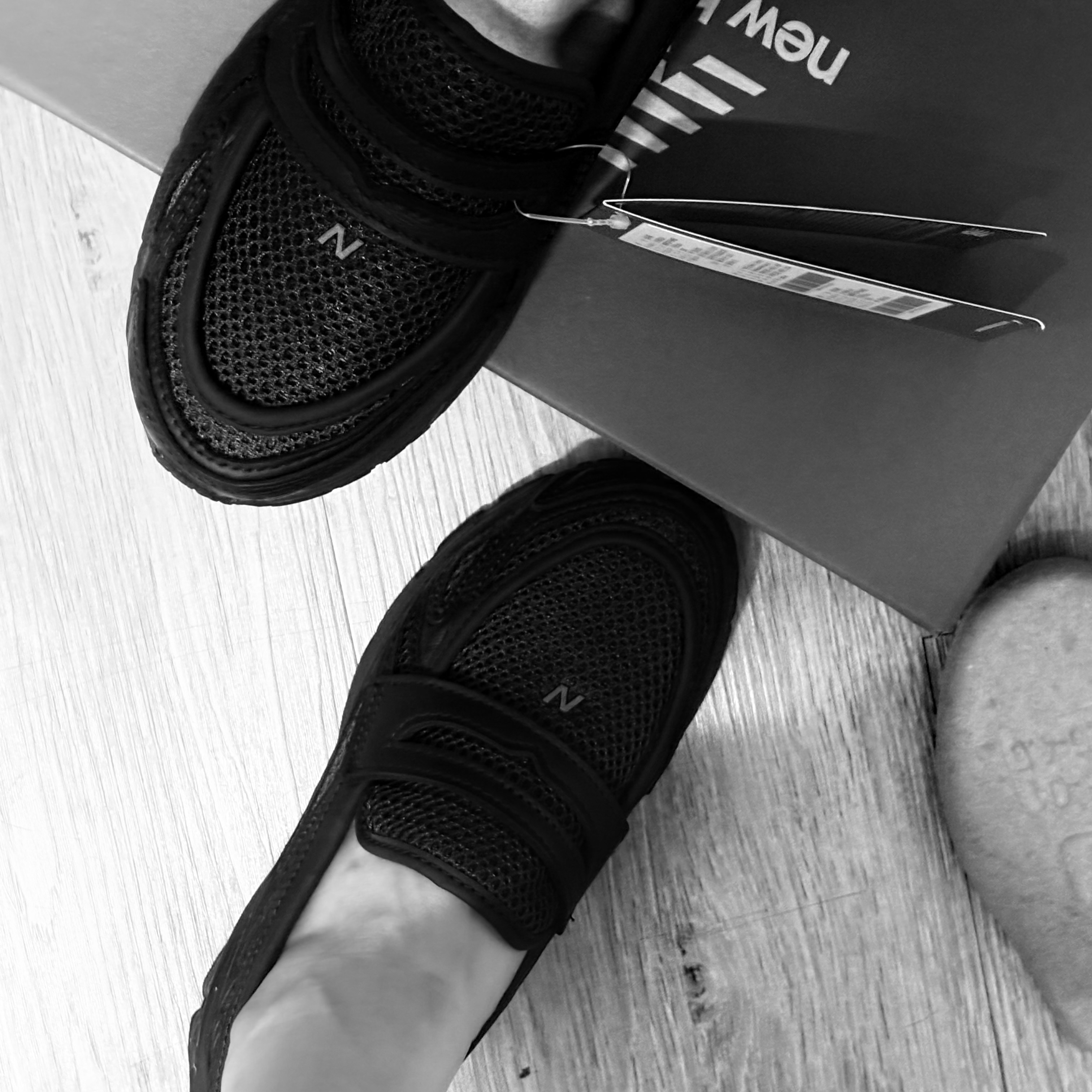 New Balance 1906L Black Top Phantom 착용 스타일 - 1