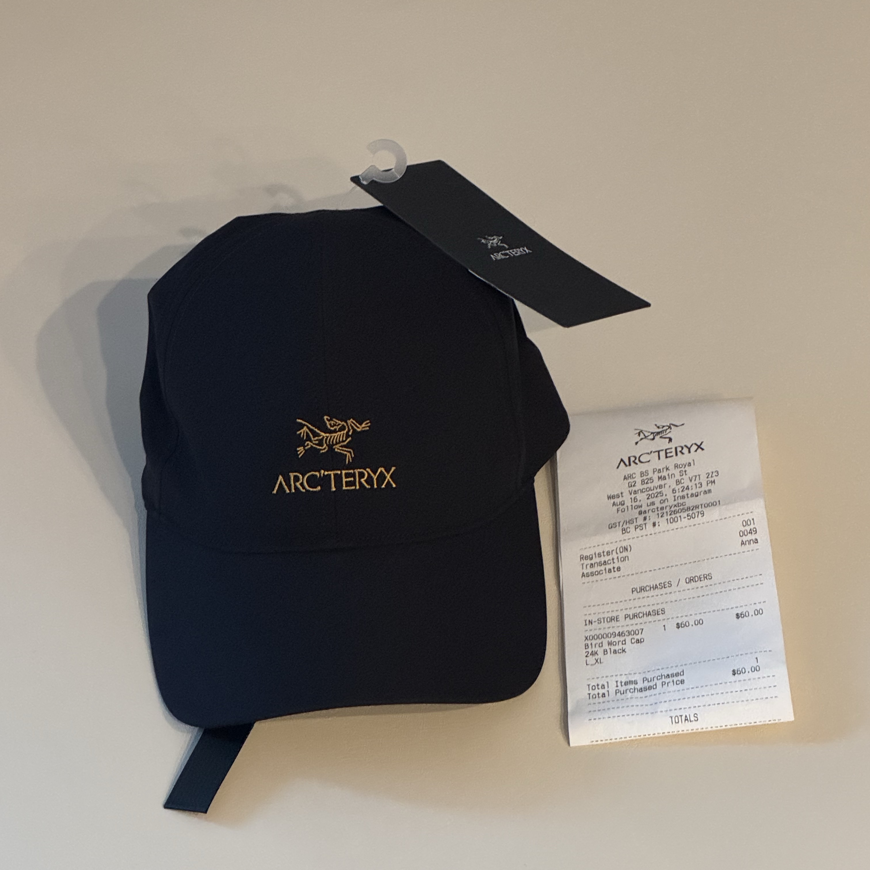 Arc'teryx Bird Word Cap 24K Black 착용 스타일