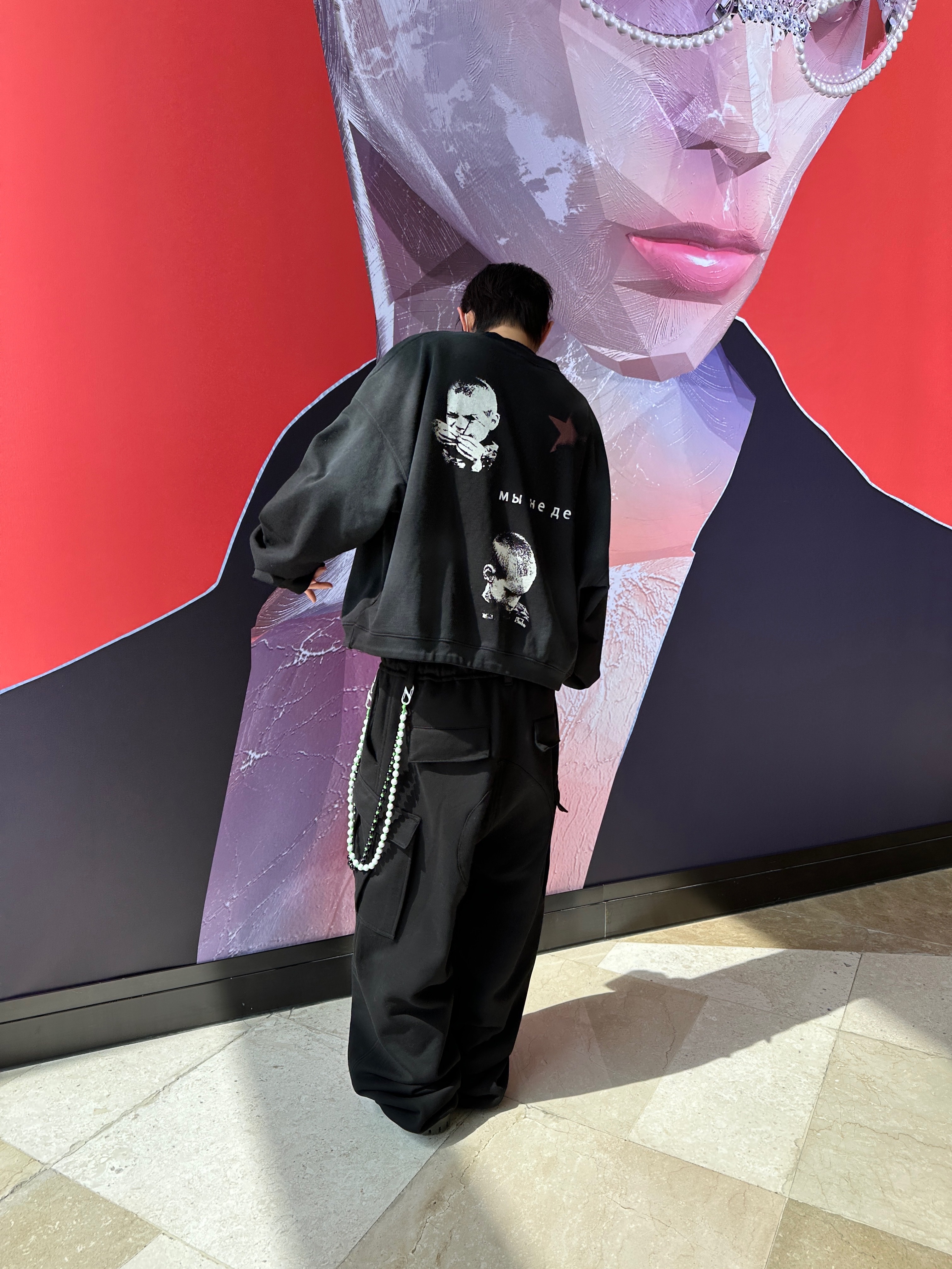 qAp Baby Crewneck Black, qAp Heavy Cotton Sweat Cargo Black 착용 스타일 - 4