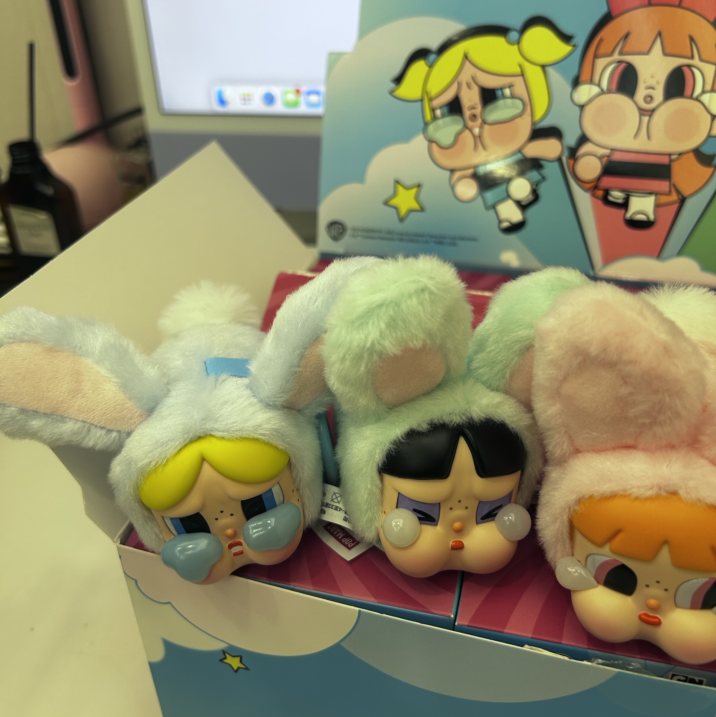 Pop Mart Crybaby x Powerpuff Girls Series Keyring Sealed Case (6 Blind Boxes) 착용 스타일 - 4