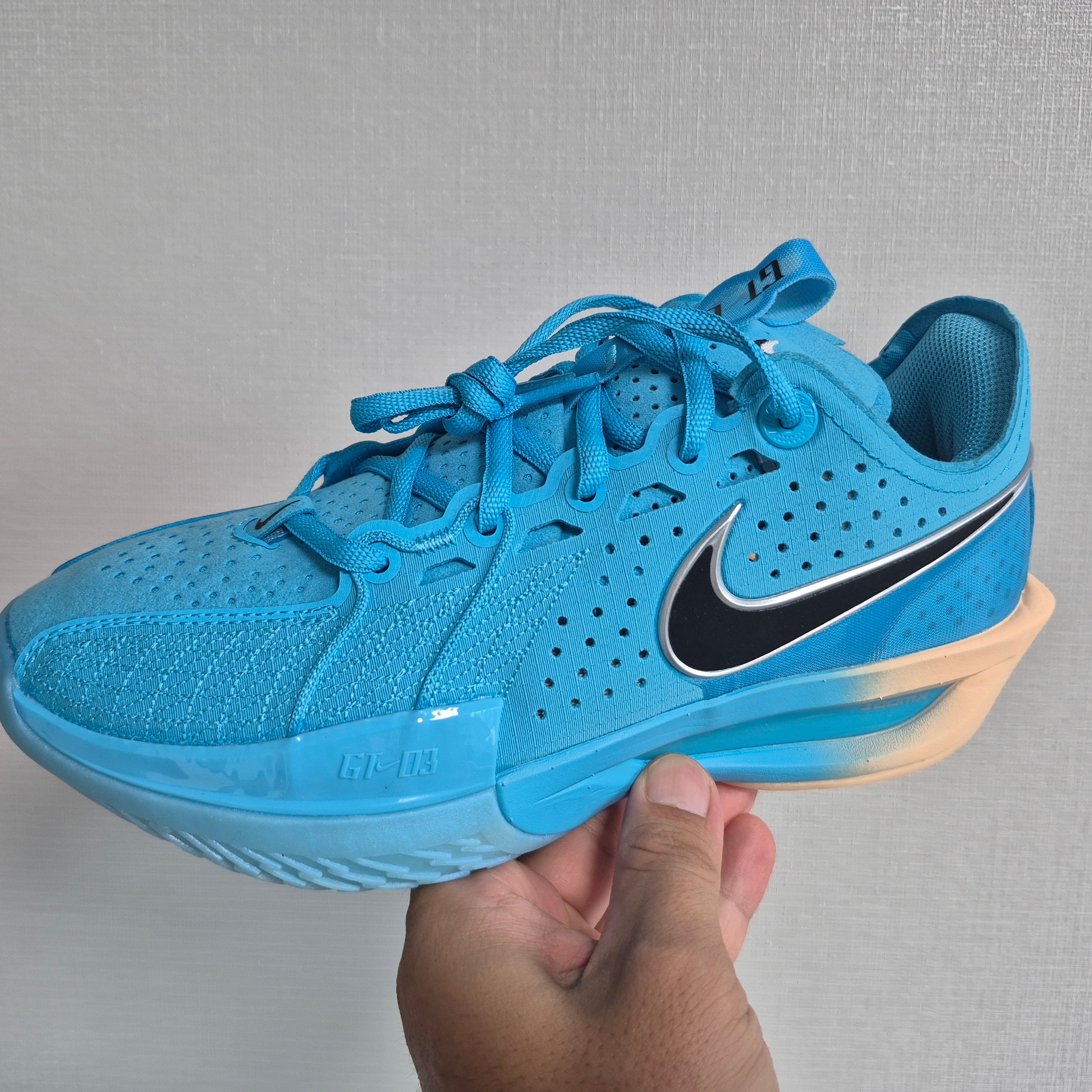 Nike Air Zoom G.T. Cut 3 EP Blue Fury Metallic Silver 착용 스타일