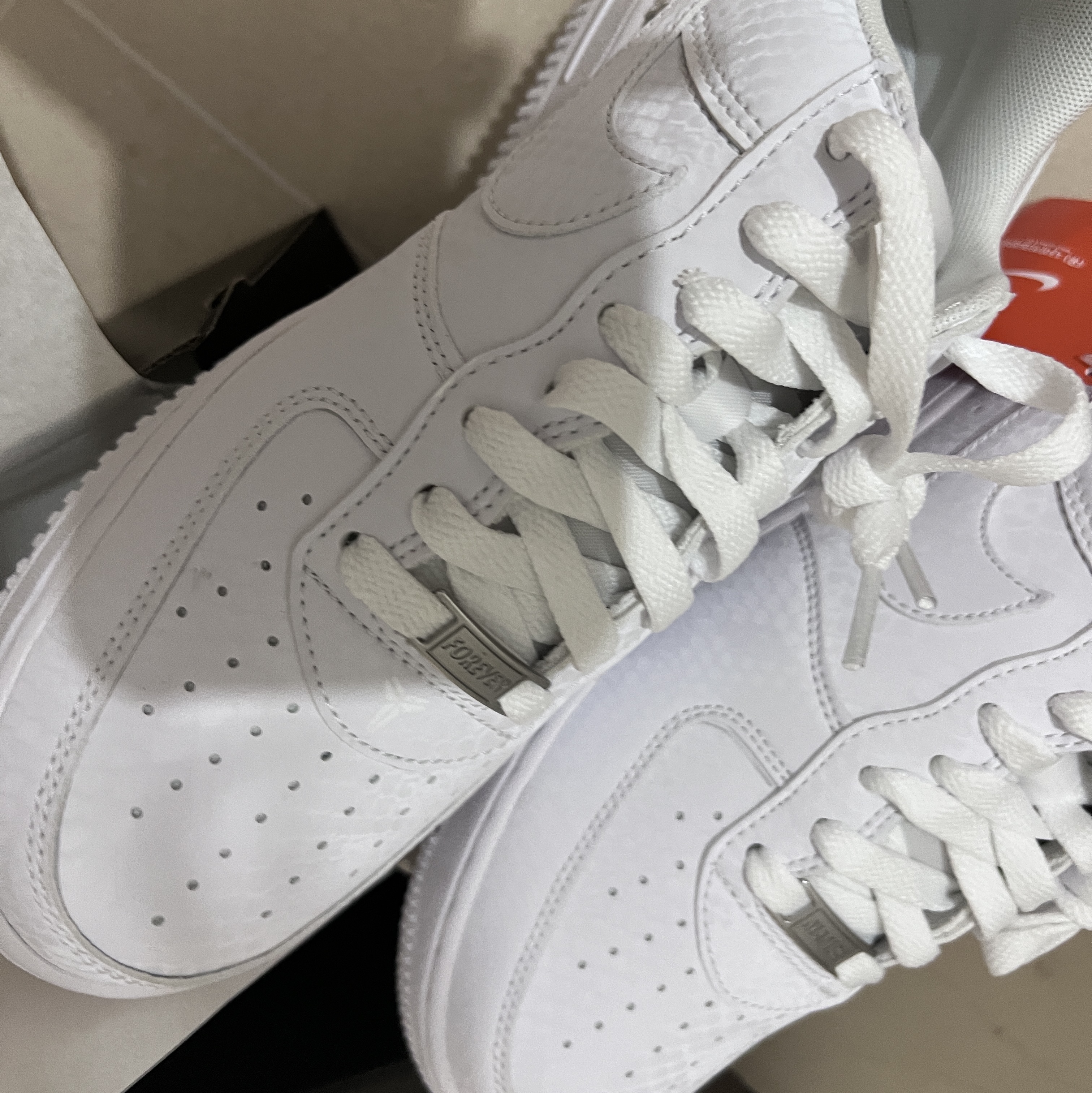 Nike x Kobe Bryant Air Force 1 Low Triple White 착용 스타일