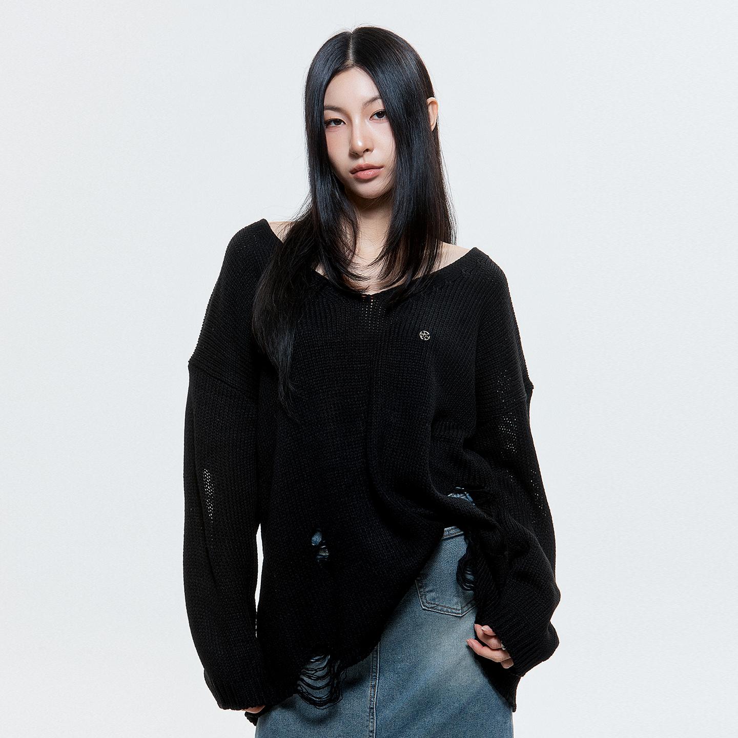 디오스피스 데미지드 루즈핏 니트 블랙(DAUSPICE Damaged Loose-Fit Knit Black) - 2