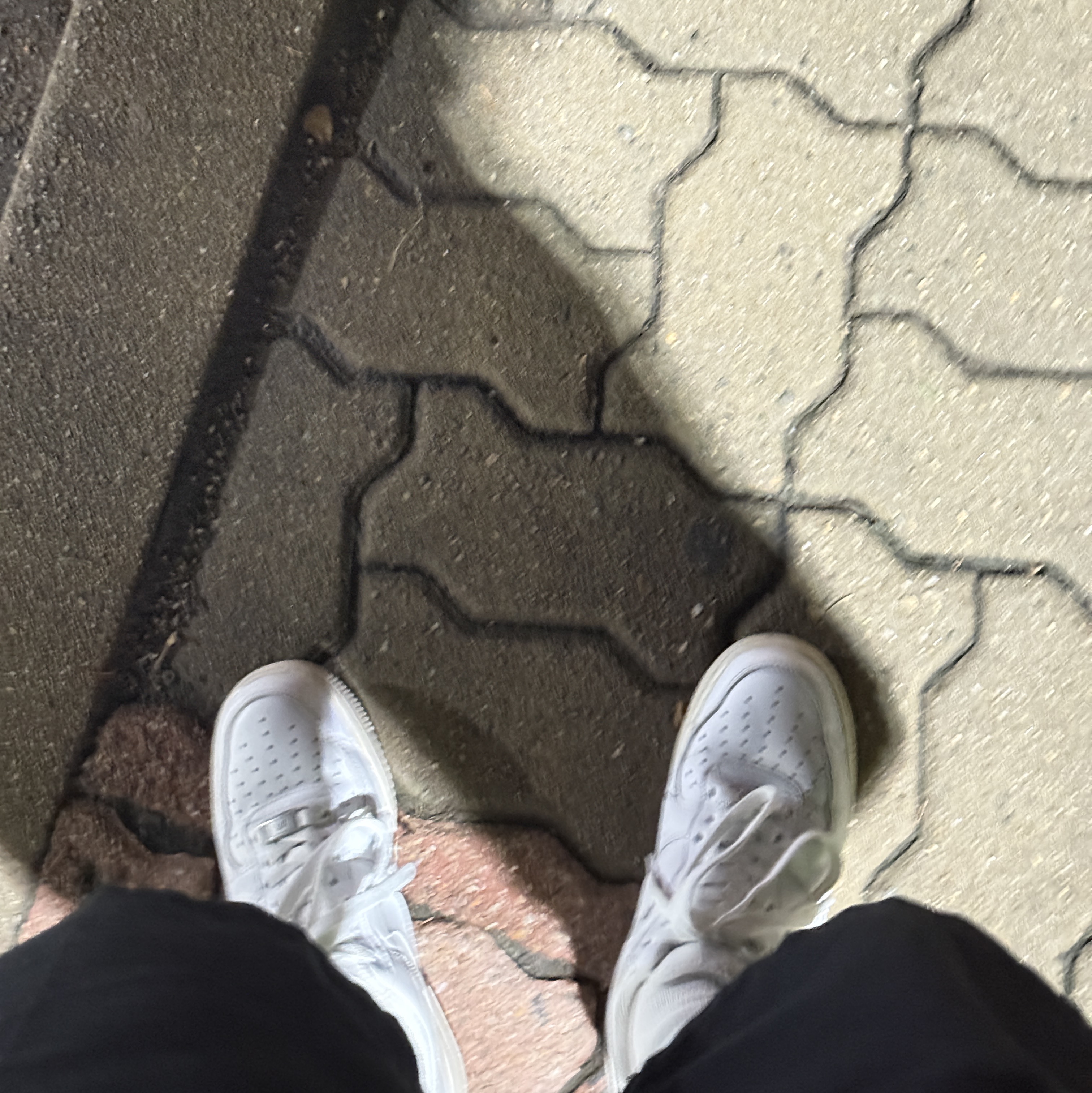 Nike Air Force 1 '07 Low White 착용 스타일
