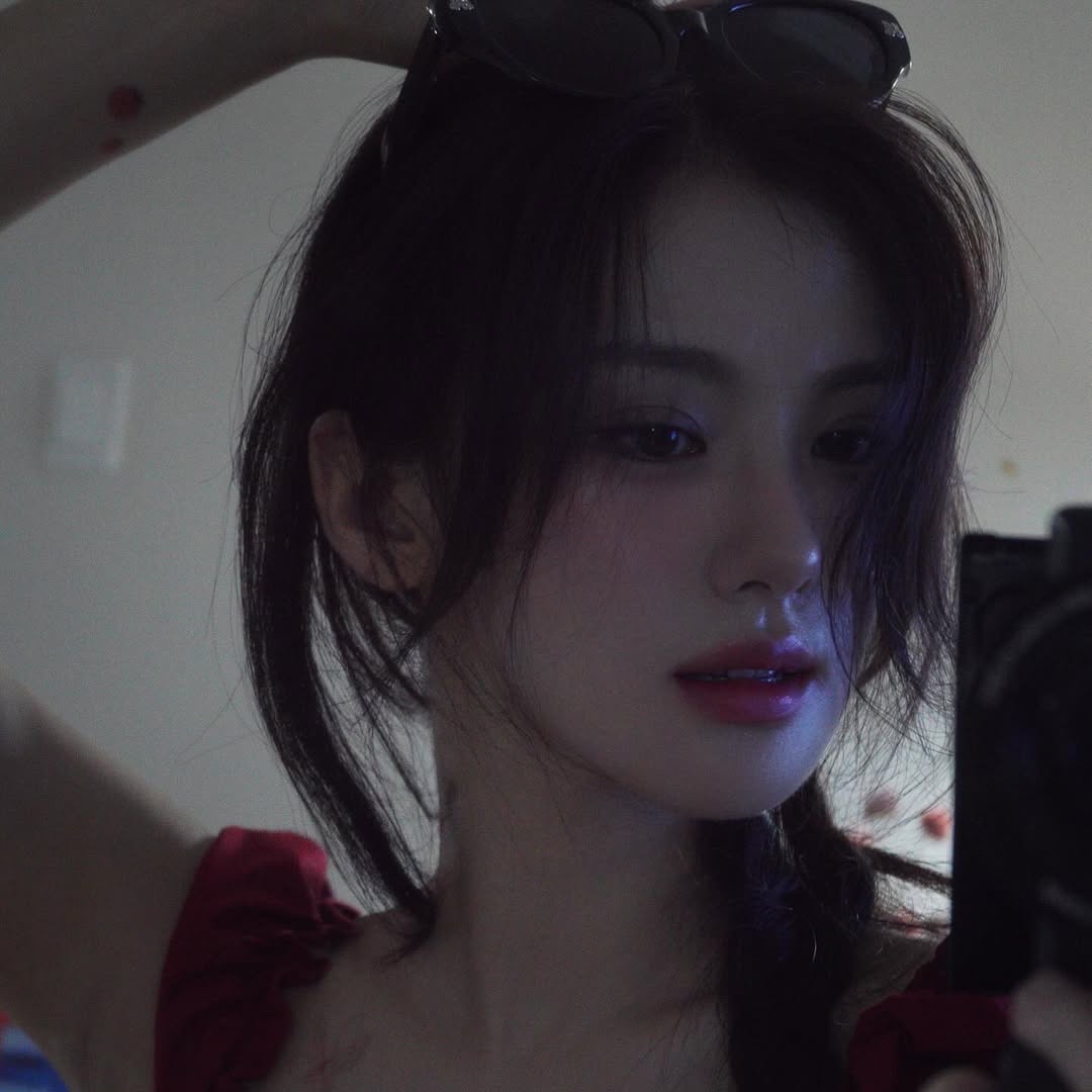 Threecheers Sharon 01 Su Cat Eye Black 착용 스타일