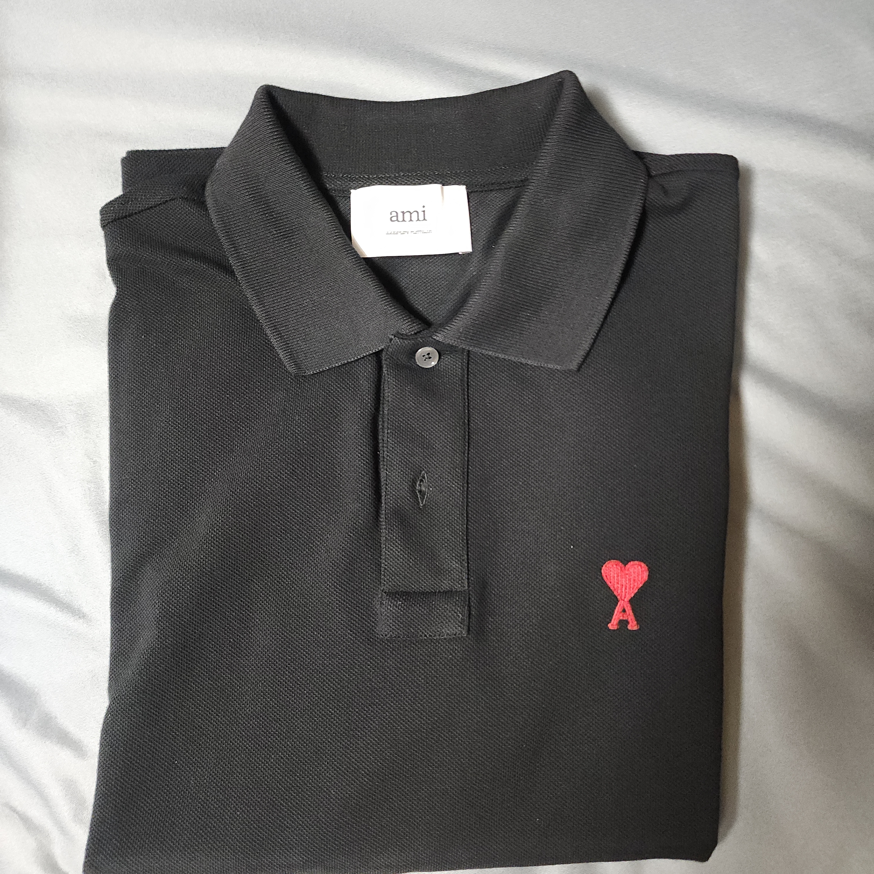 AMI de Coeur Polo Shirt Black 착용 스타일