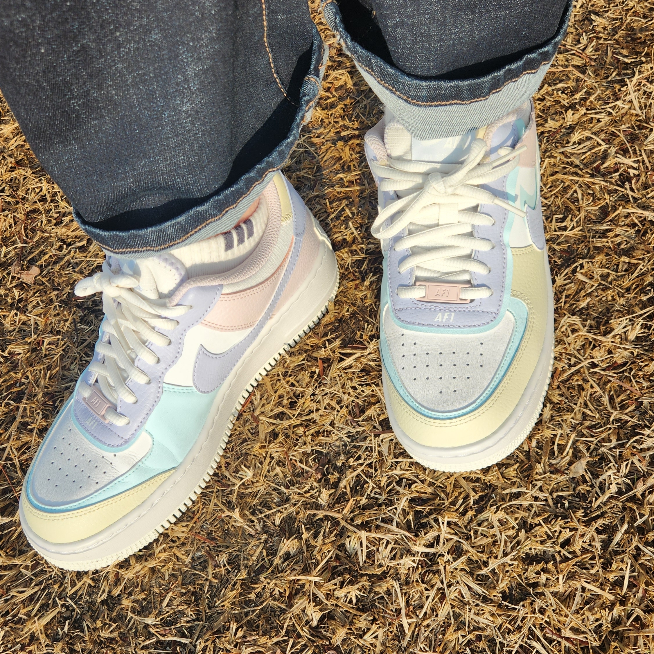 (W) Nike Air Force 1 Shadow Pastel 착용 스타일 - 1