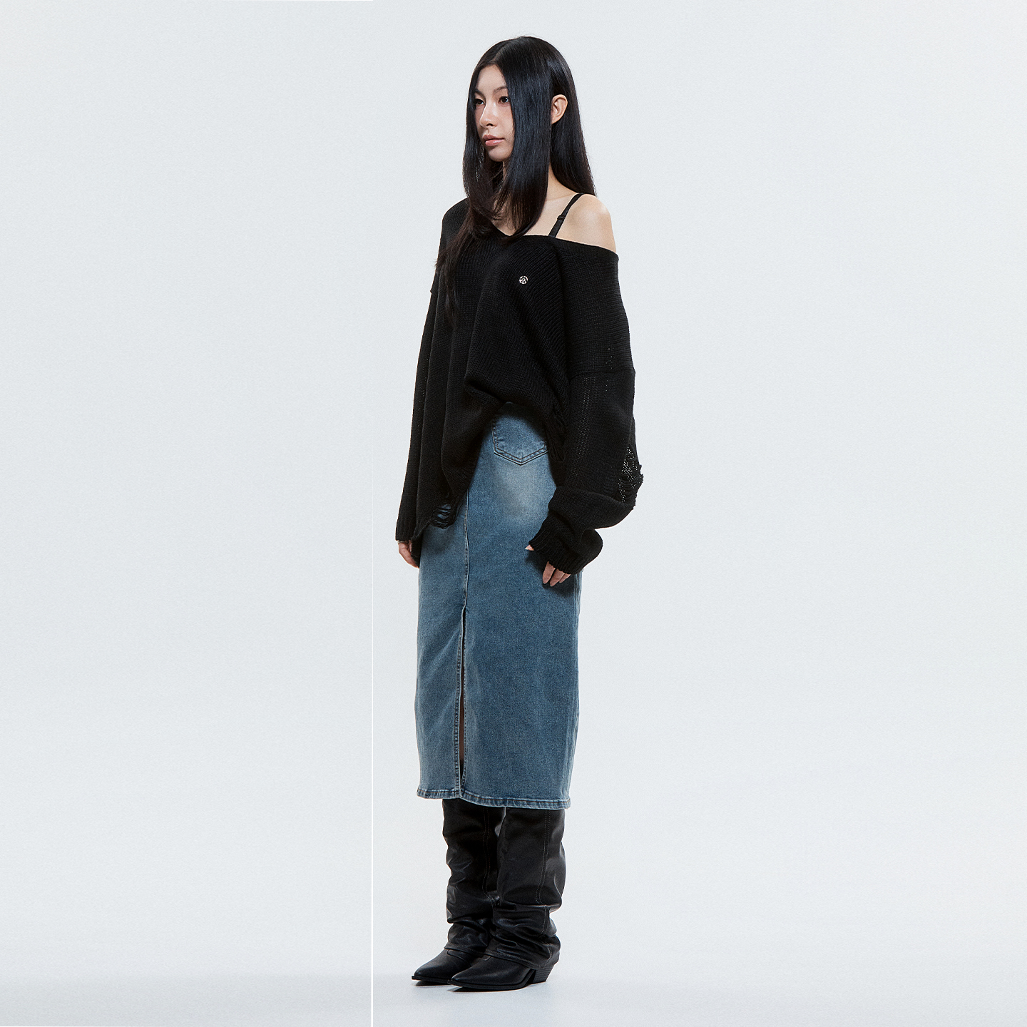 디오스피스 데미지드 루즈핏 니트 블랙(DAUSPICE Damaged Loose-Fit Knit Black) - 4