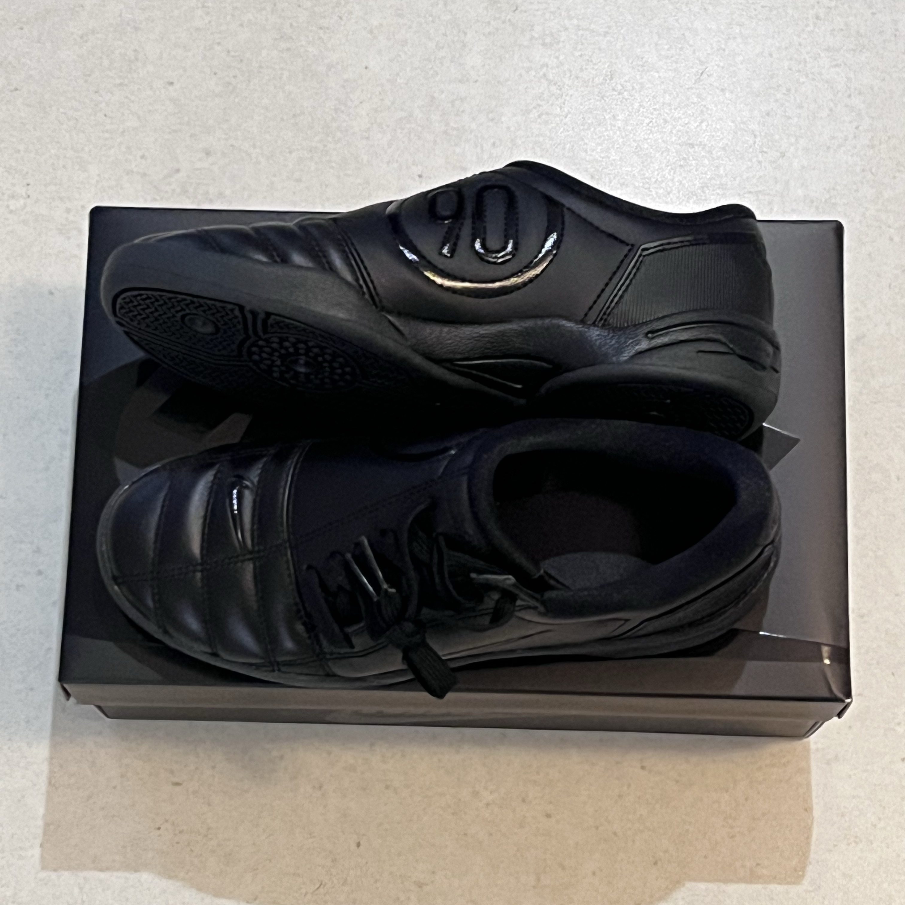 (W) Nike Total 90 III SP Triple Black 착용 스타일 - 1