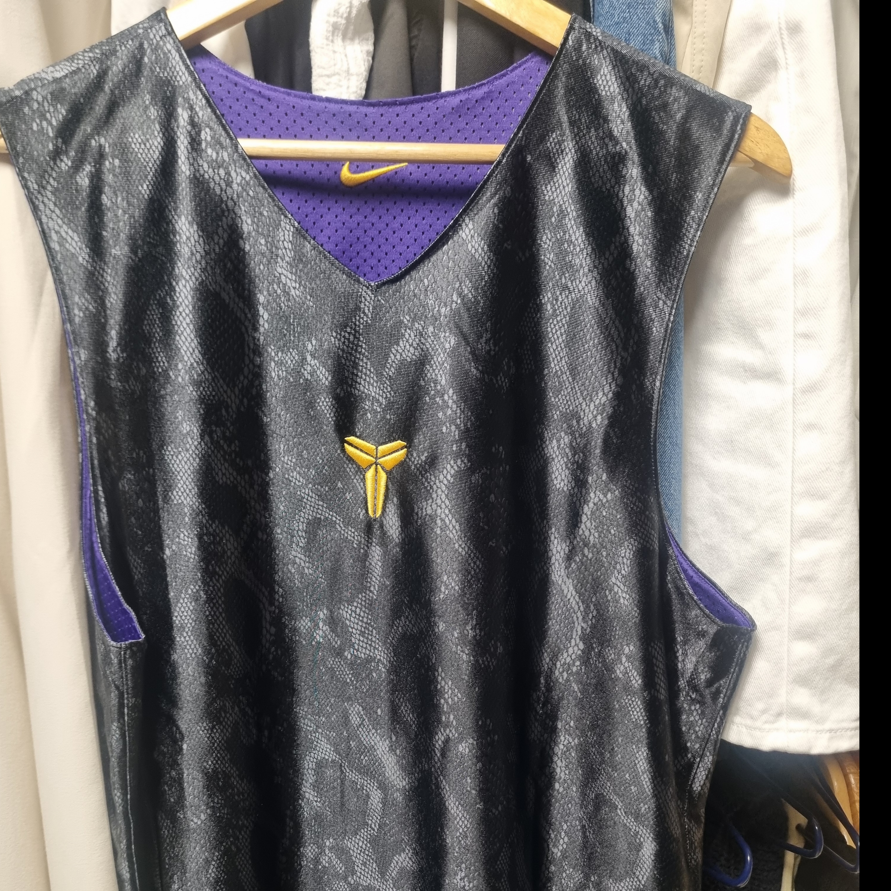 Nike Kobe Dri-Fit Standard Issue Reversible Basketball Jersey Black Field Purple - Asia 착용 스타일