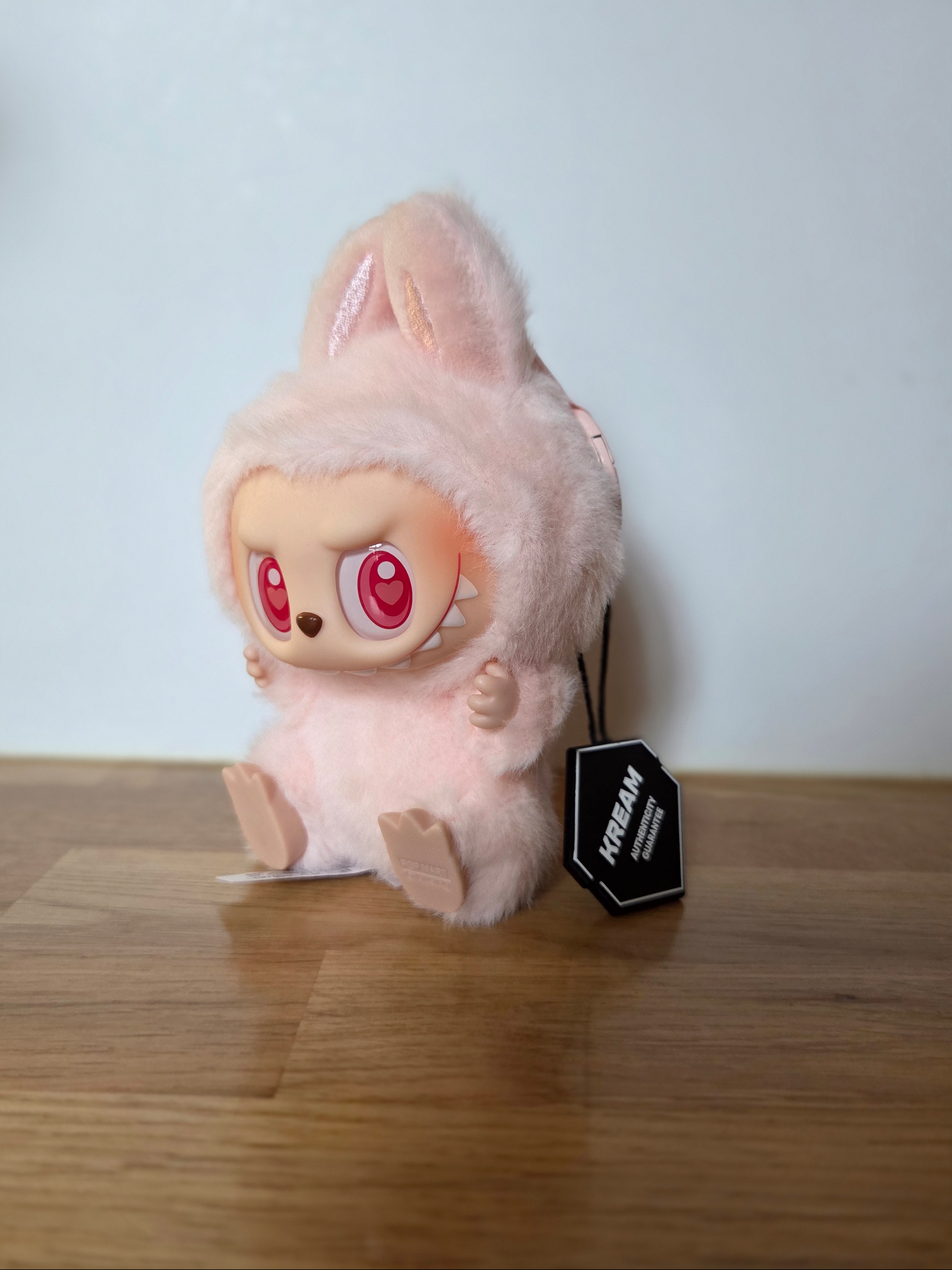 Pop Mart Labubu Let's Play Together Doll Series Dada Keyring (Opened Case) 착용 스타일