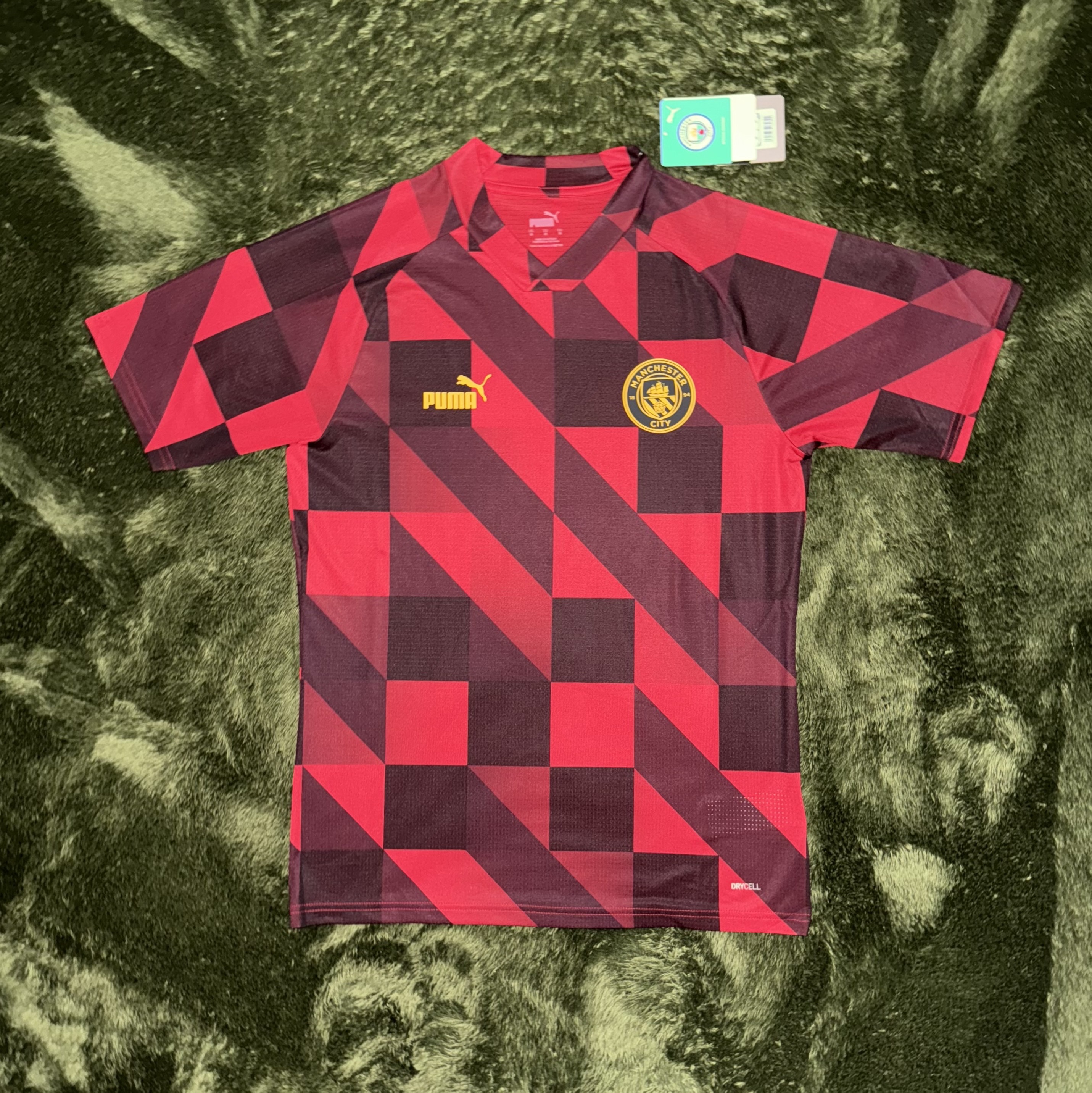 Puma 2022/23 Manchester City Prematch Short Sleeve Jersey Tango Red Black 착용 스타일 - 1