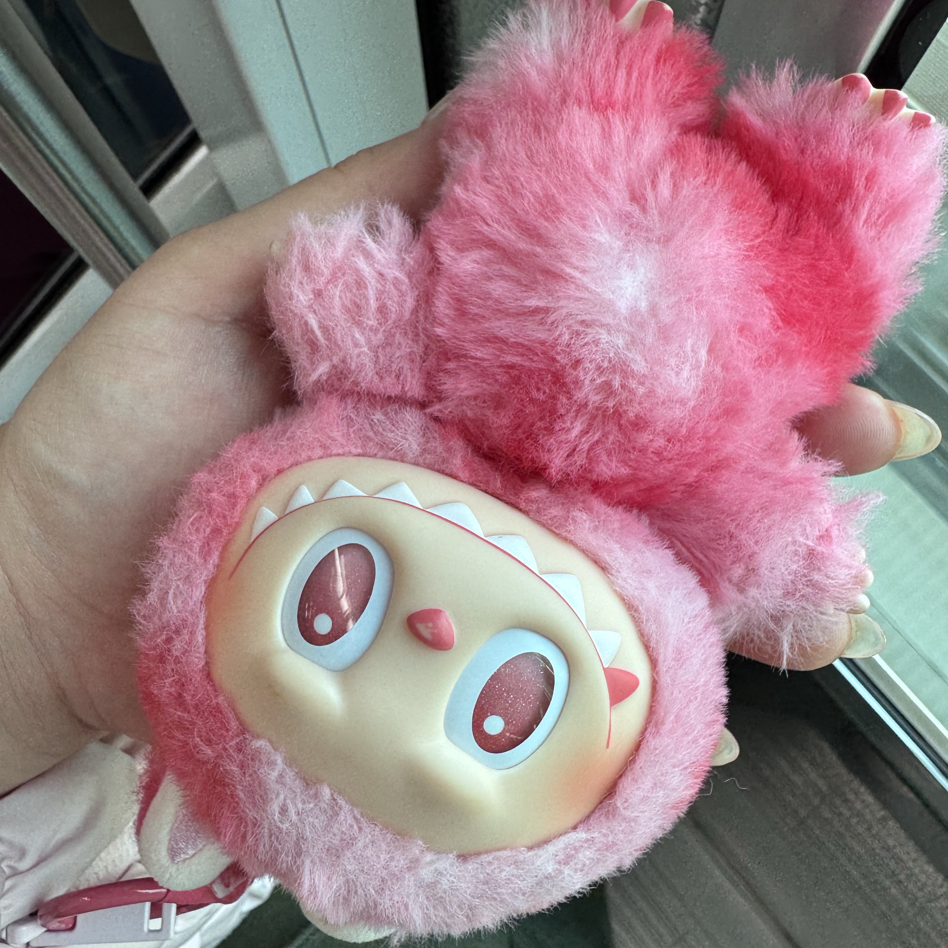 Pop Mart Labubu The Monsters Highlight Series Love Keyring (Opened Case) 착용 스타일 - 2
