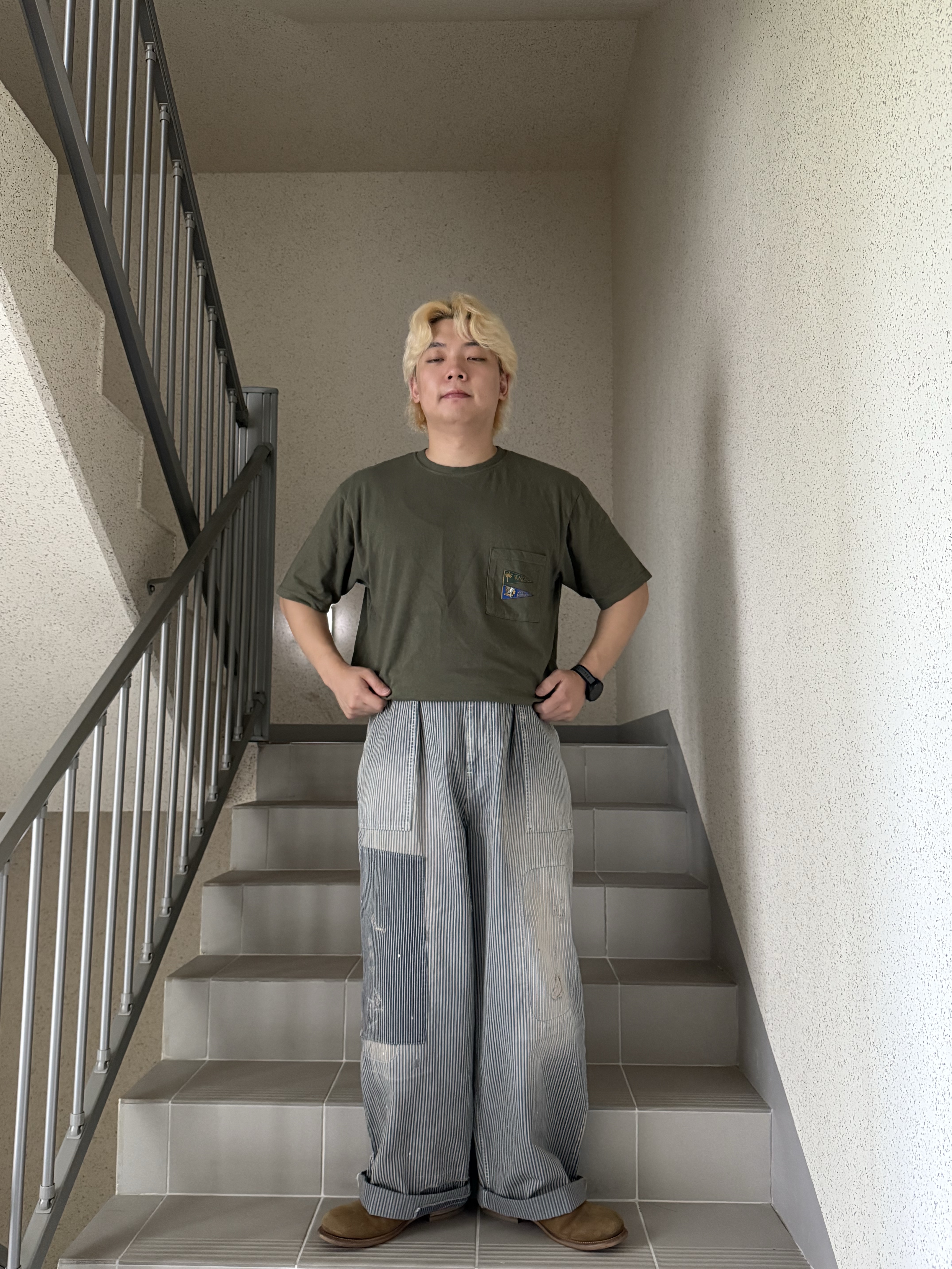 Kapital 20 Jersey Pennant T-Shirt 4 Flags Khaki, Kapital Liberty Hickory Fatigue Baggy Pants Rushfield Remake Hickory 착용 스타일 - 5