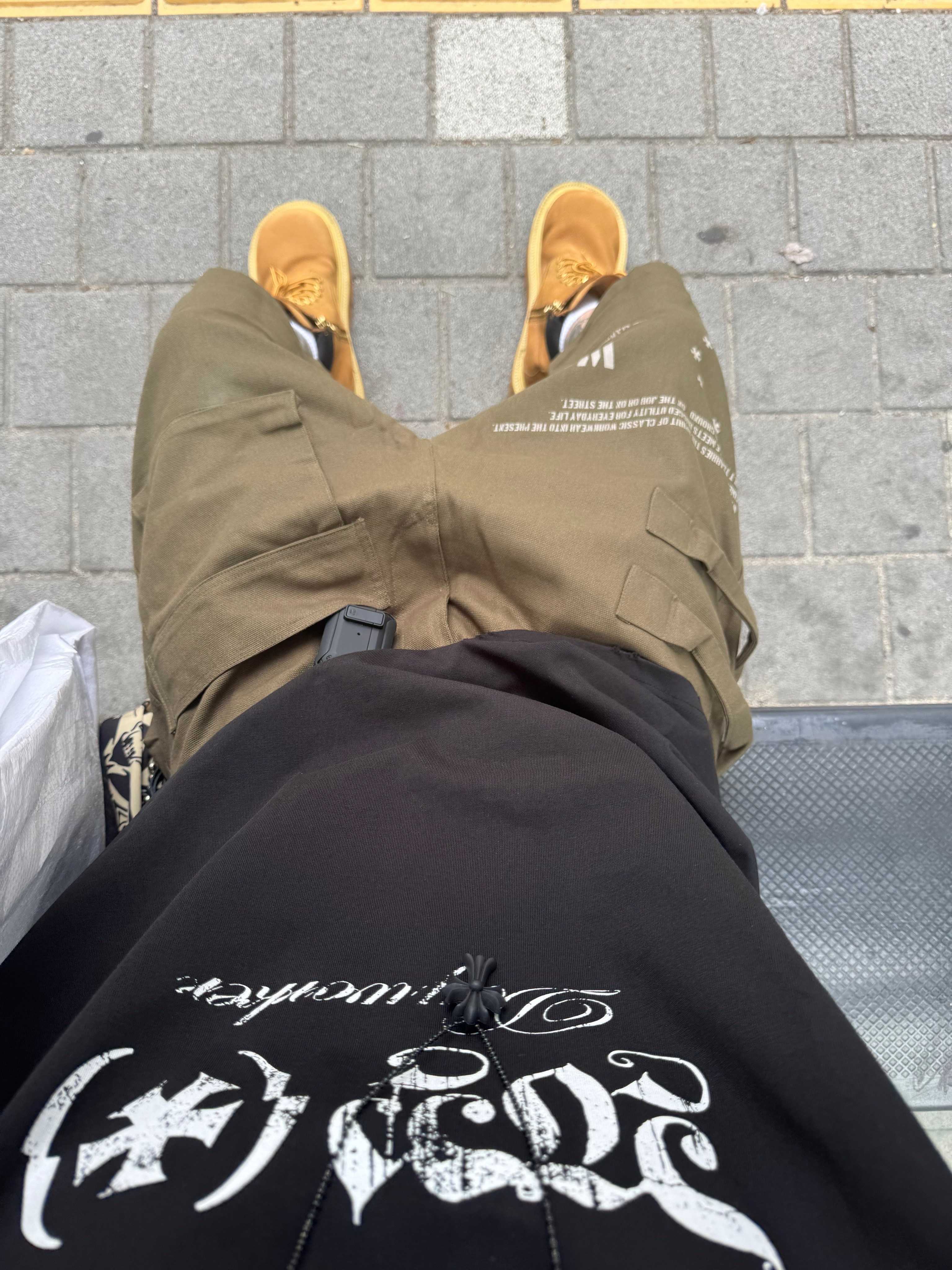 Wapworks Dayworker T-Shirt Black, Wapworks Engineered Oxford Bermuda Khaki 착용 스타일