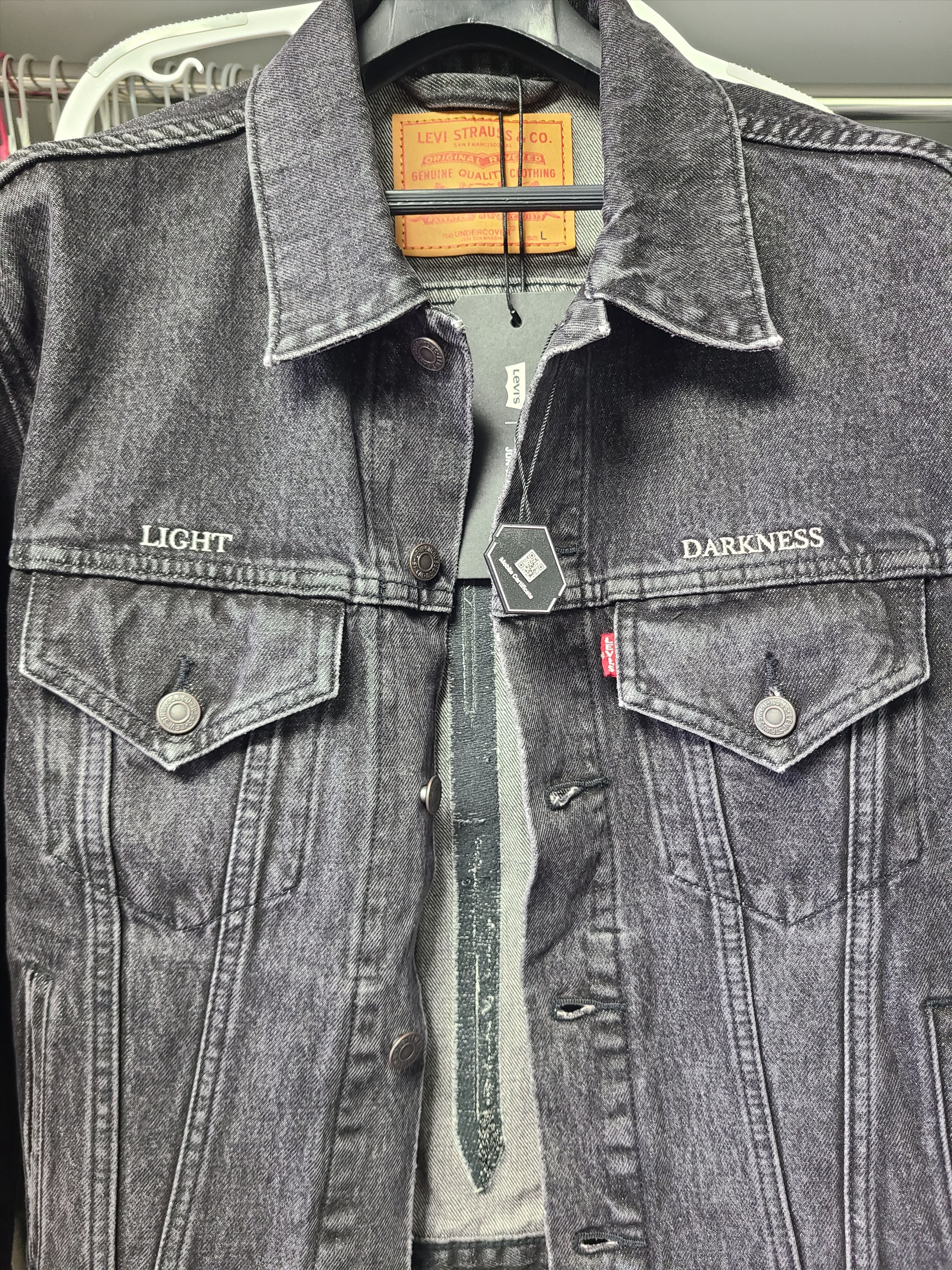 Levi’s x Undercover UC1E9203 Jacket Black, Levi’s x Undercover UC1E9802 T-Shirt Black 착용 스타일 - 3