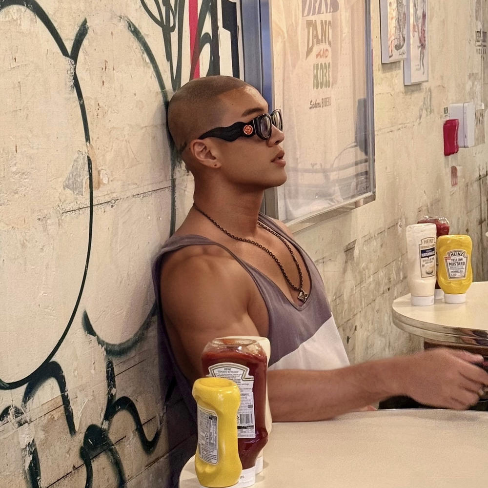 KREAM 프로필 이미지