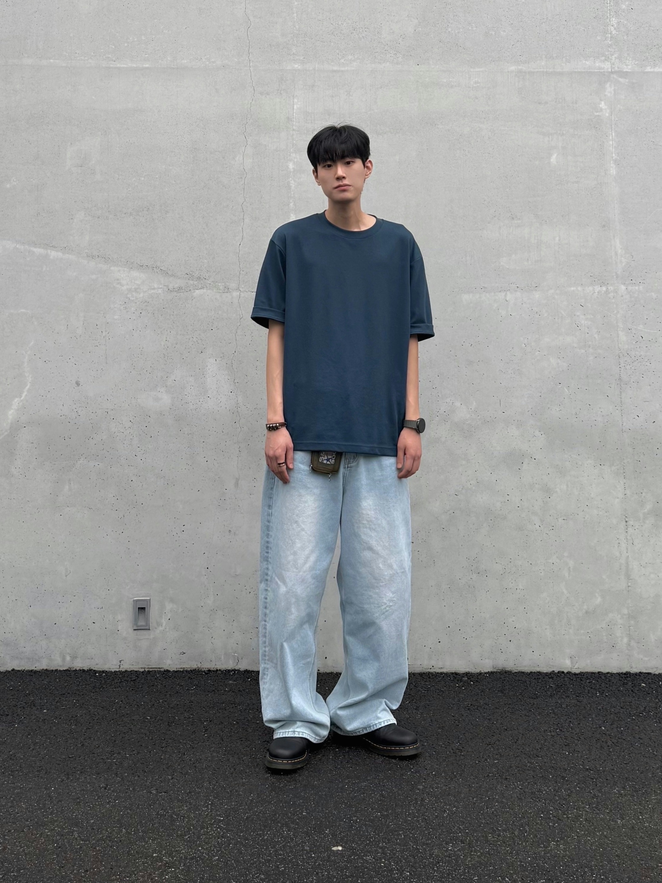 noun Wide Denim Pants Light Blue, Dr. Martens 1461 Smooth Black 착용 스타일 - 2
