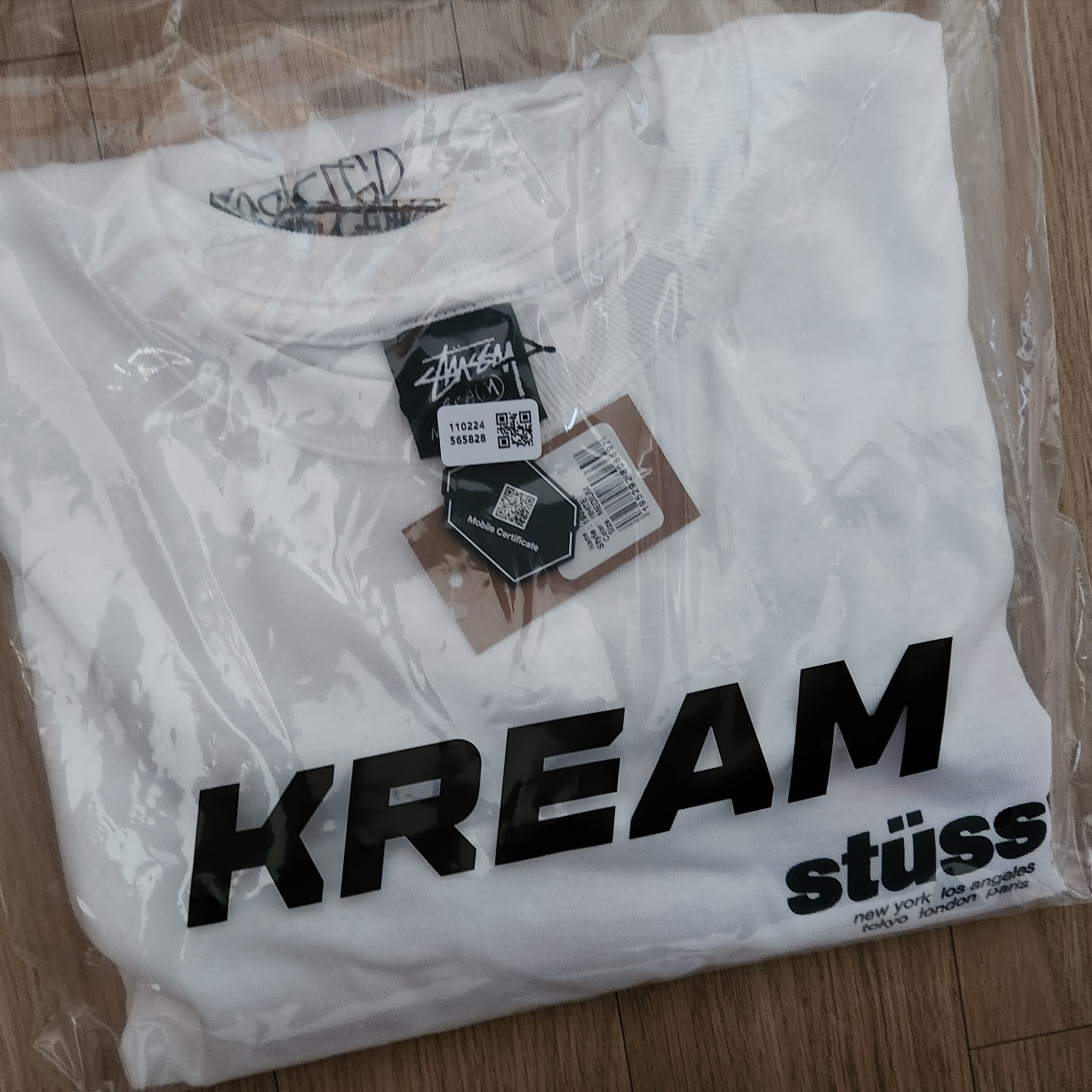 Stussy Rollers T-Shirt White 착용 스타일 - 1