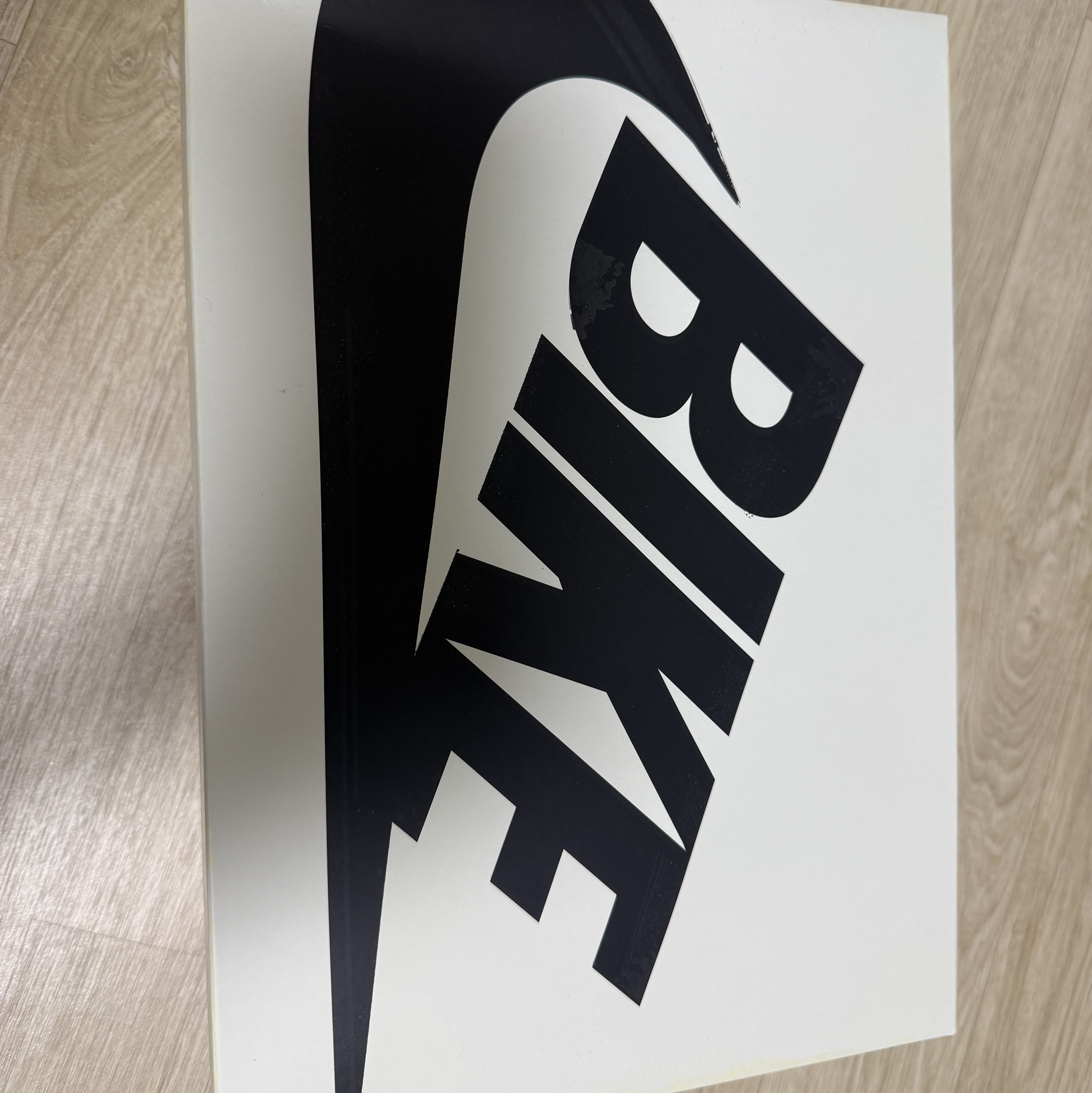 Jordan 1 x Nigel Sylvester Retro Low OG Better With Time 착용 스타일 - 2