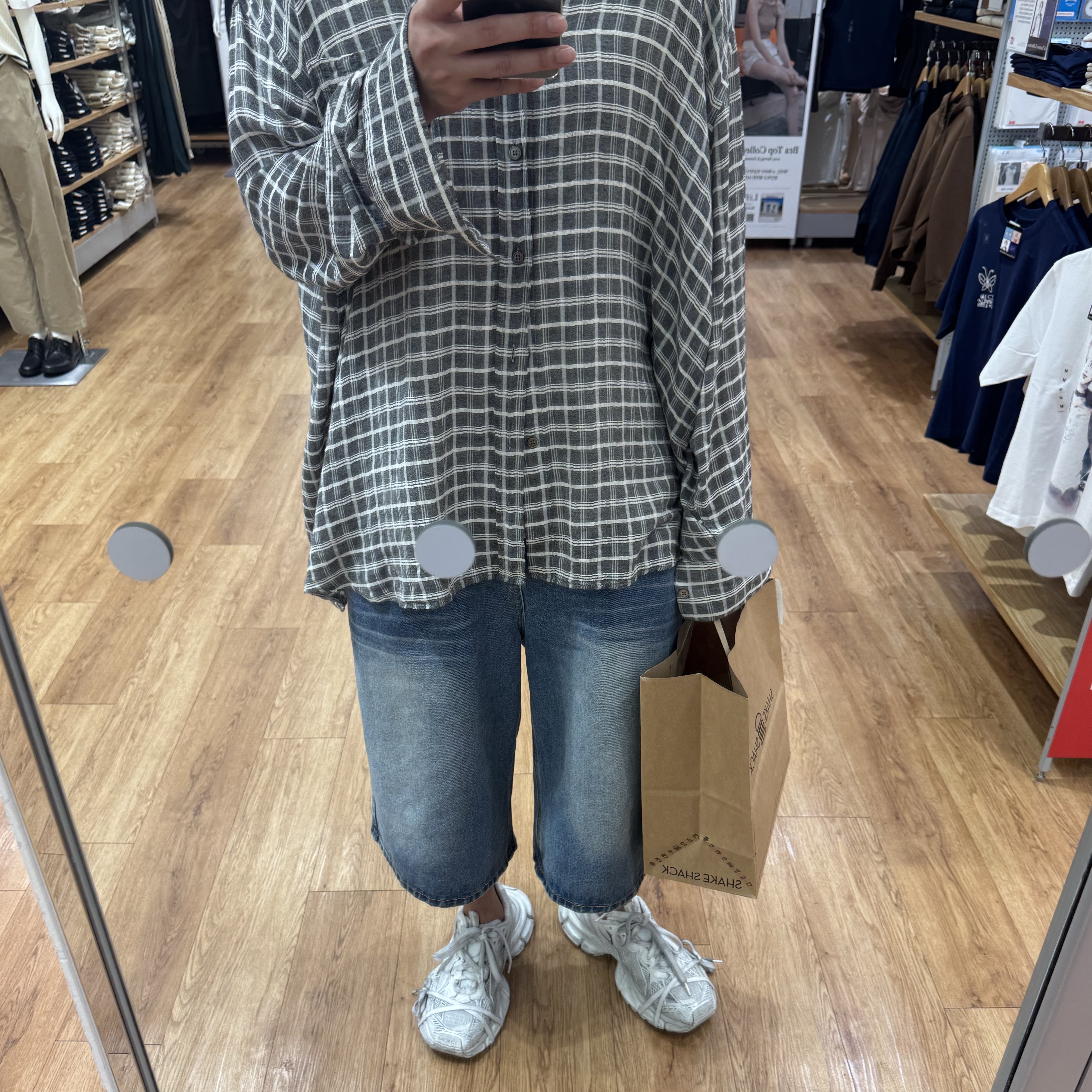 Our Legacy Borrowed BD Shirt Dark Grey Sheer Check, Balenciaga 3XL Sneakers White 착용 스타일