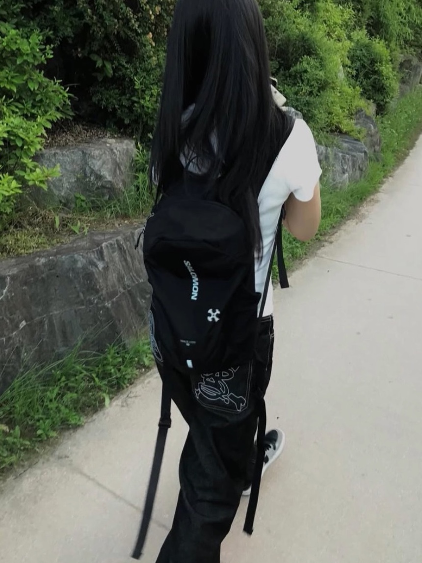 Salomon Trailblazer 10 Black 착용 스타일