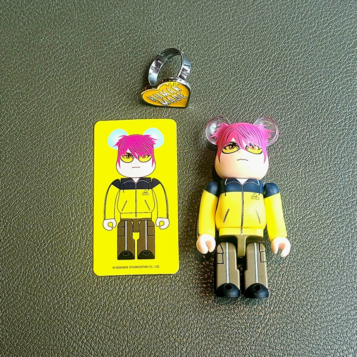 Human Made Heart Ring Yellow, Bearbrick Series 50 Sealed Case 100% (24 Blind Boxes) 착용 스타일 - 1