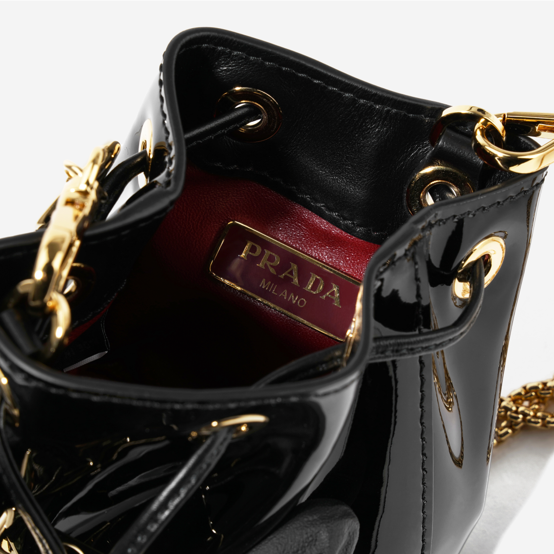 프라다 페이턴트 레더 미니 파우치 블랙(Prada Patent Leather Mini Pouch Black) - 6