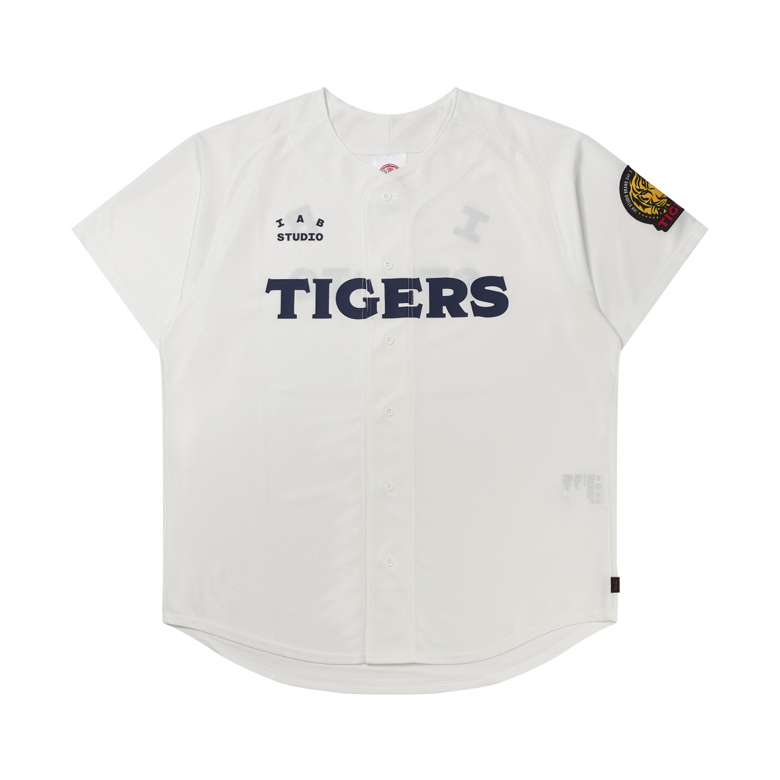 기아 타이거즈 x 아이앱 스튜디오 유니폼 화이트(Kia Tigers x IAB Studio Uniform White)