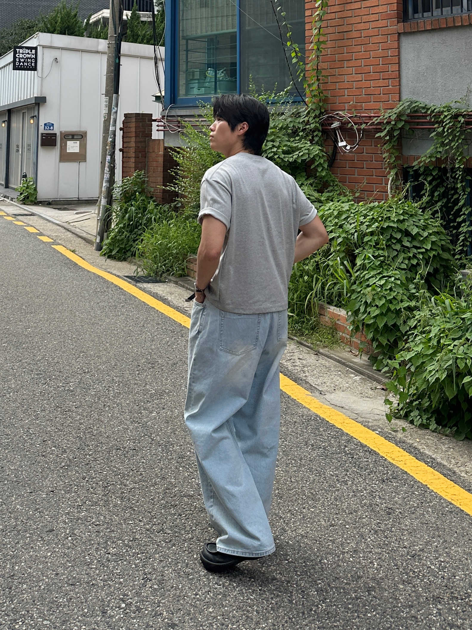noun Wide Denim Pants Light Blue 착용 스타일 - 2