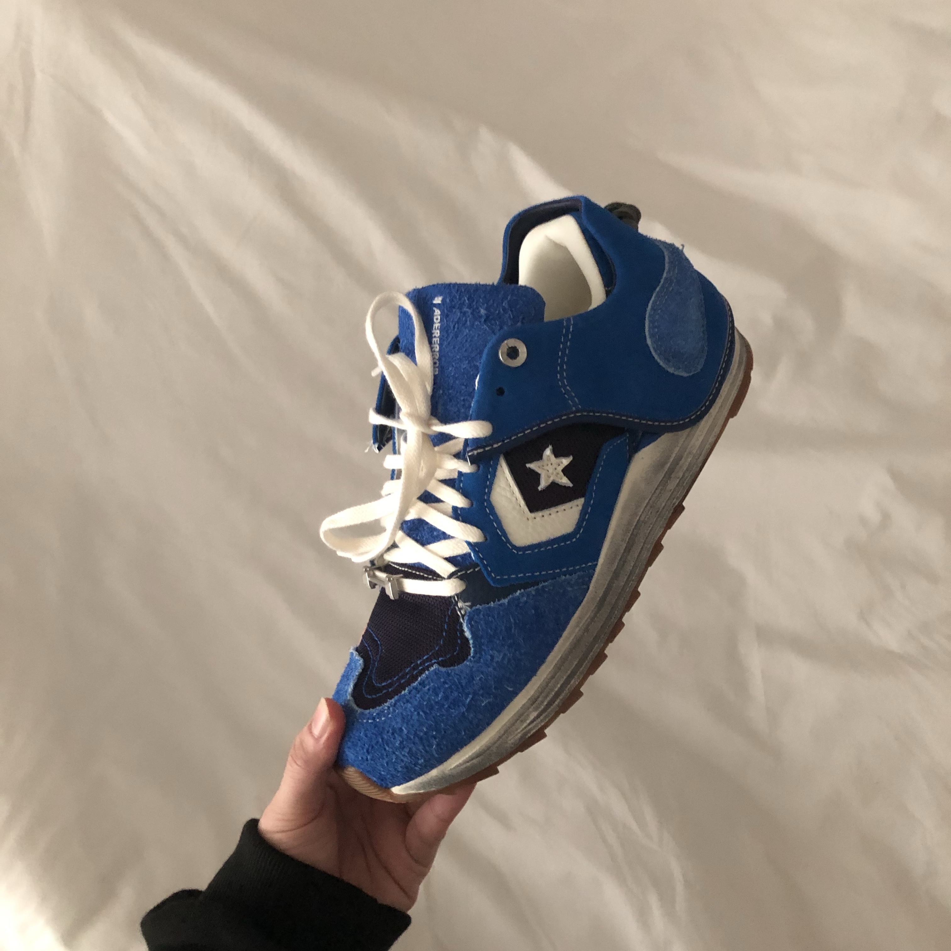 Converse x Ader Error Wave Trainer Blue 착용 스타일 - 4