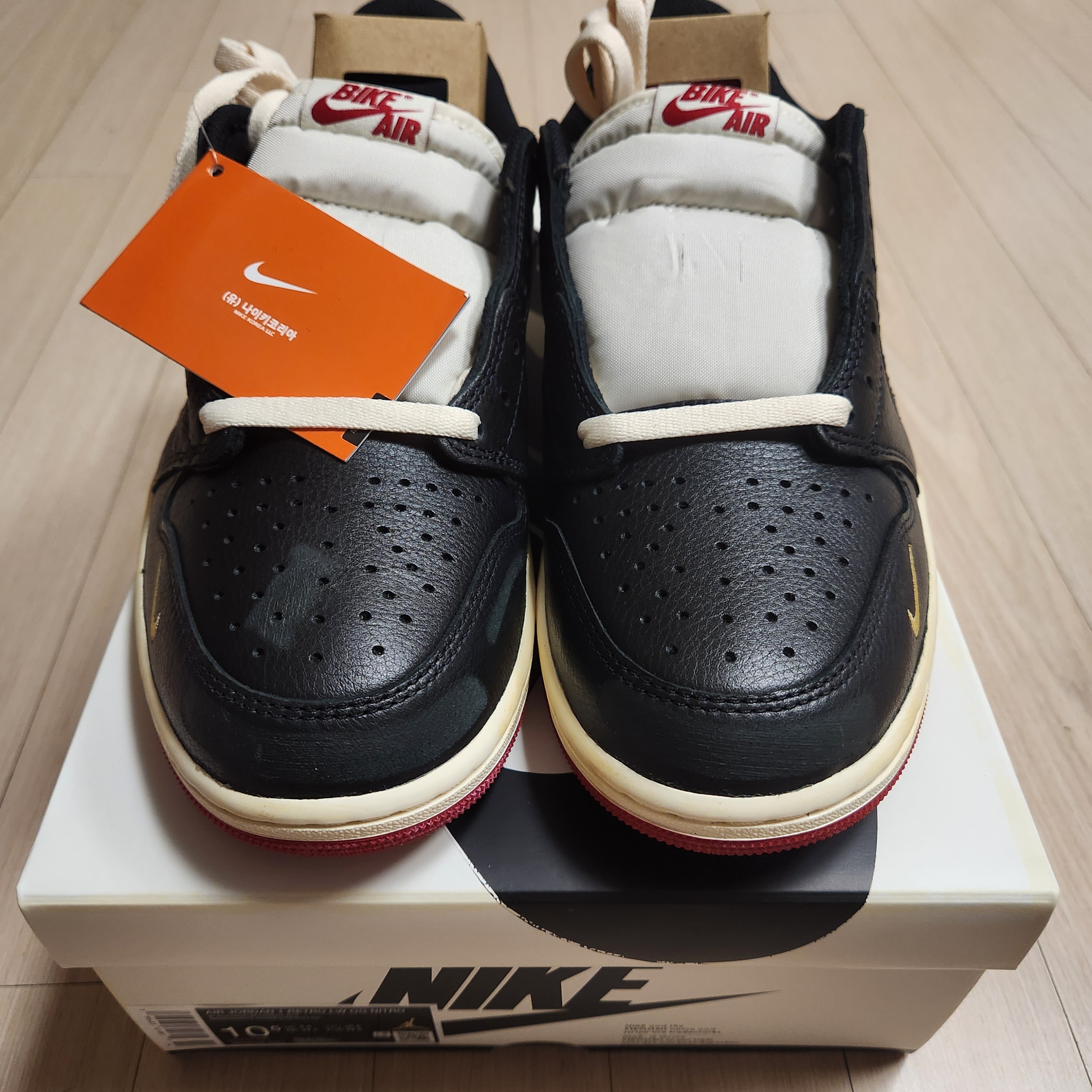 Jordan 1 x Nigel Sylvester Retro Low OG Better With Time 착용 스타일 - 3