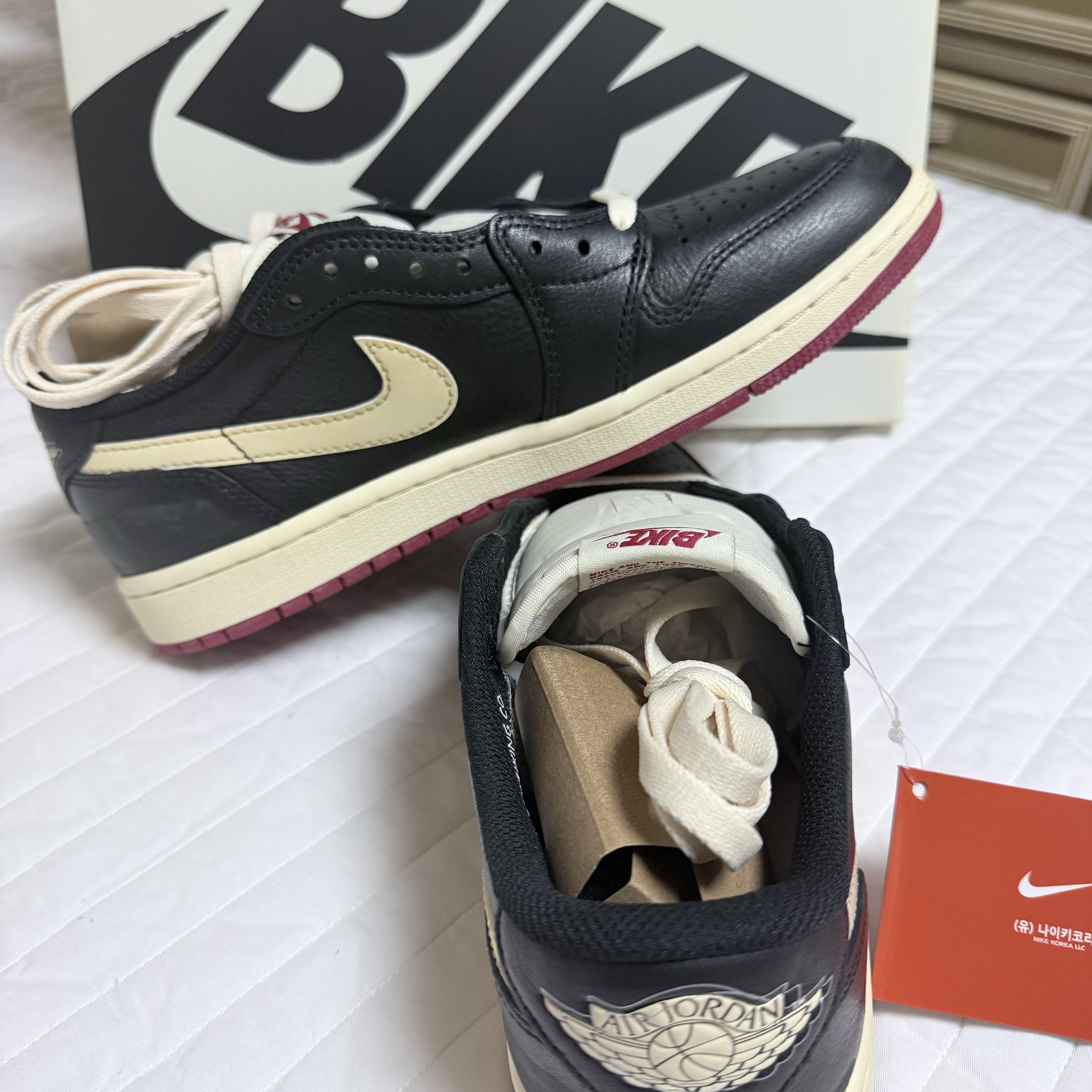 Jordan 1 x Nigel Sylvester Retro Low OG Better With Time 착용 스타일 - 5