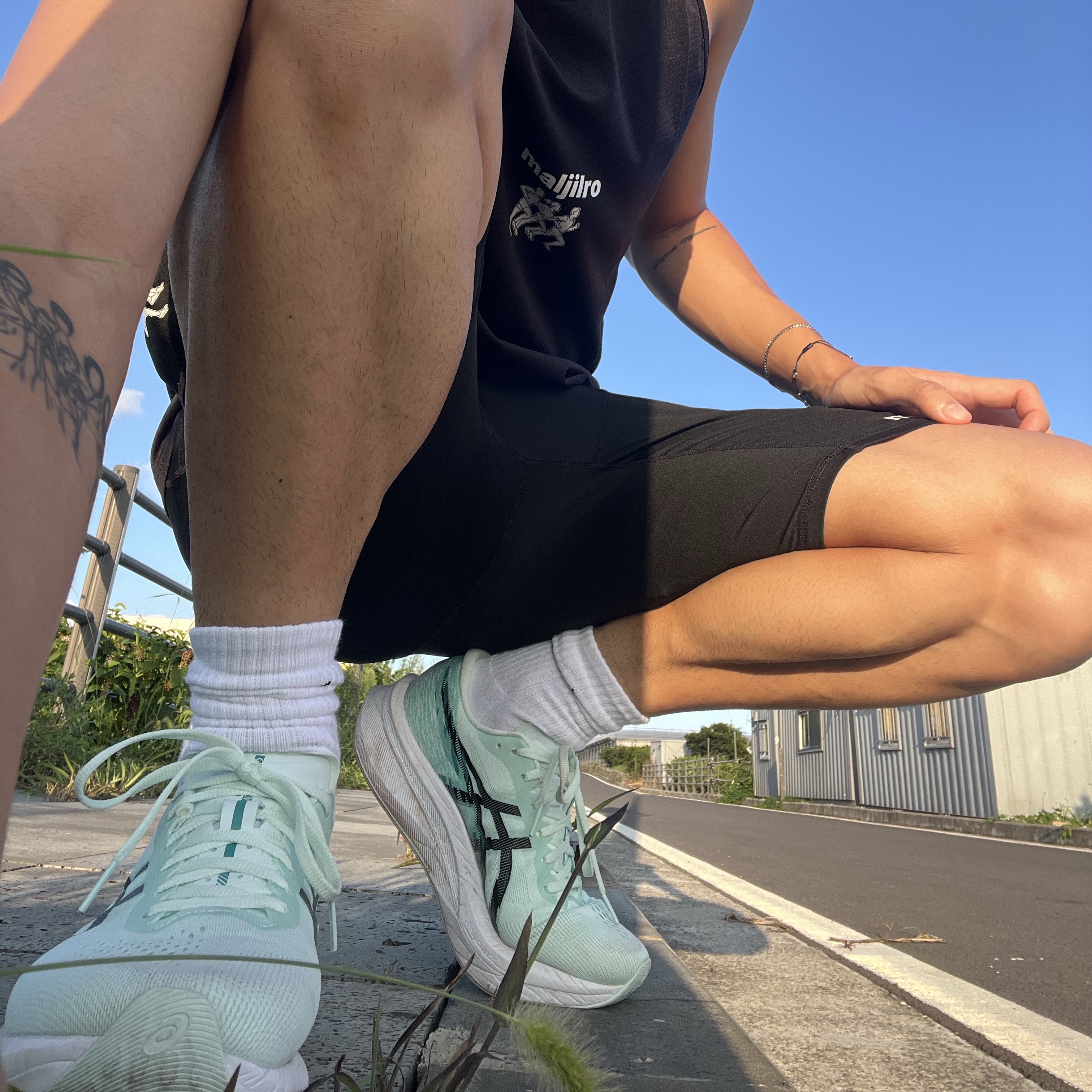 Asics Magic Speed 4 Soothing Sea Black - 2E Wide 착용 스타일