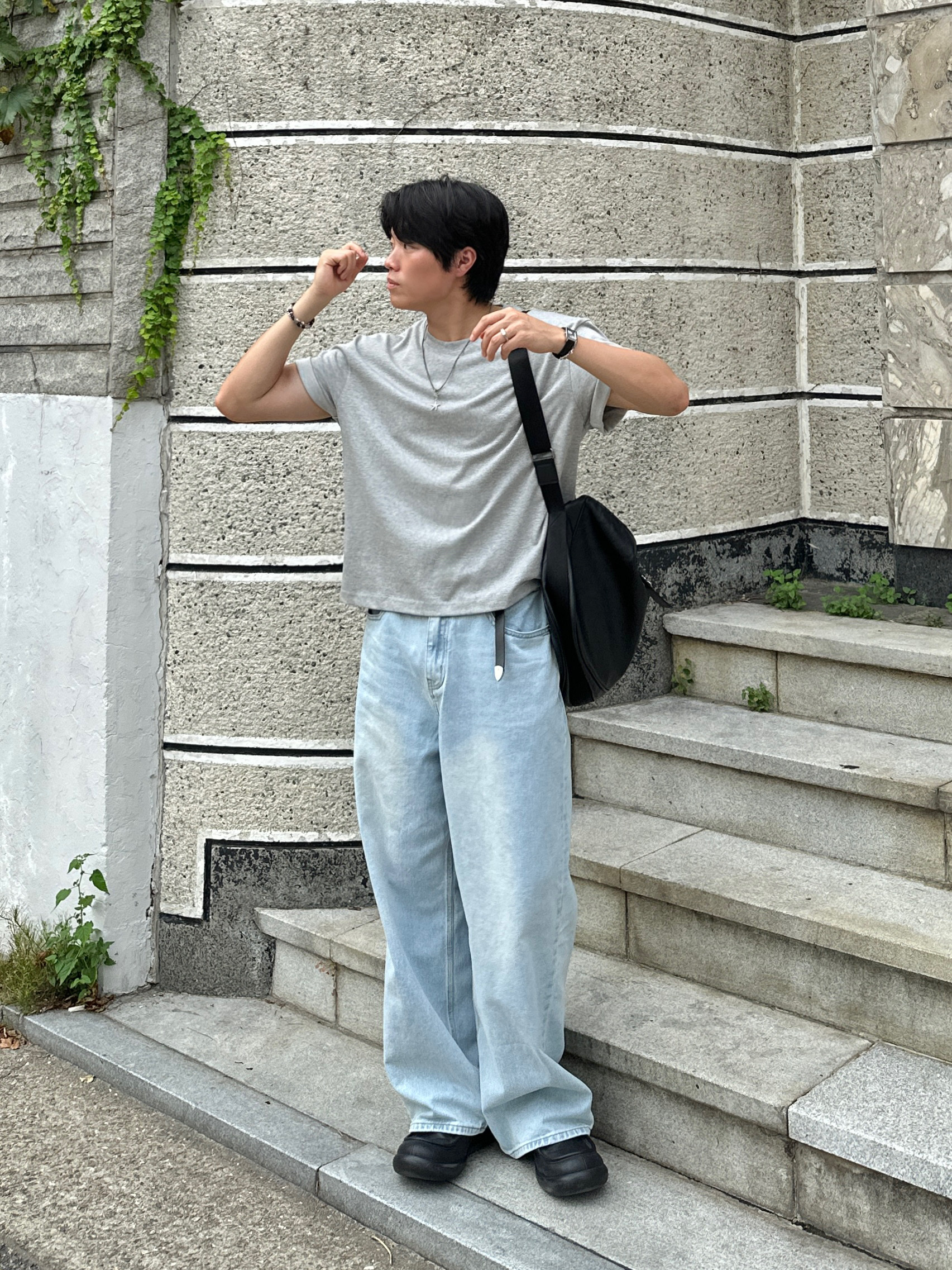 noun Wide Denim Pants Light Blue 착용 스타일 - 1