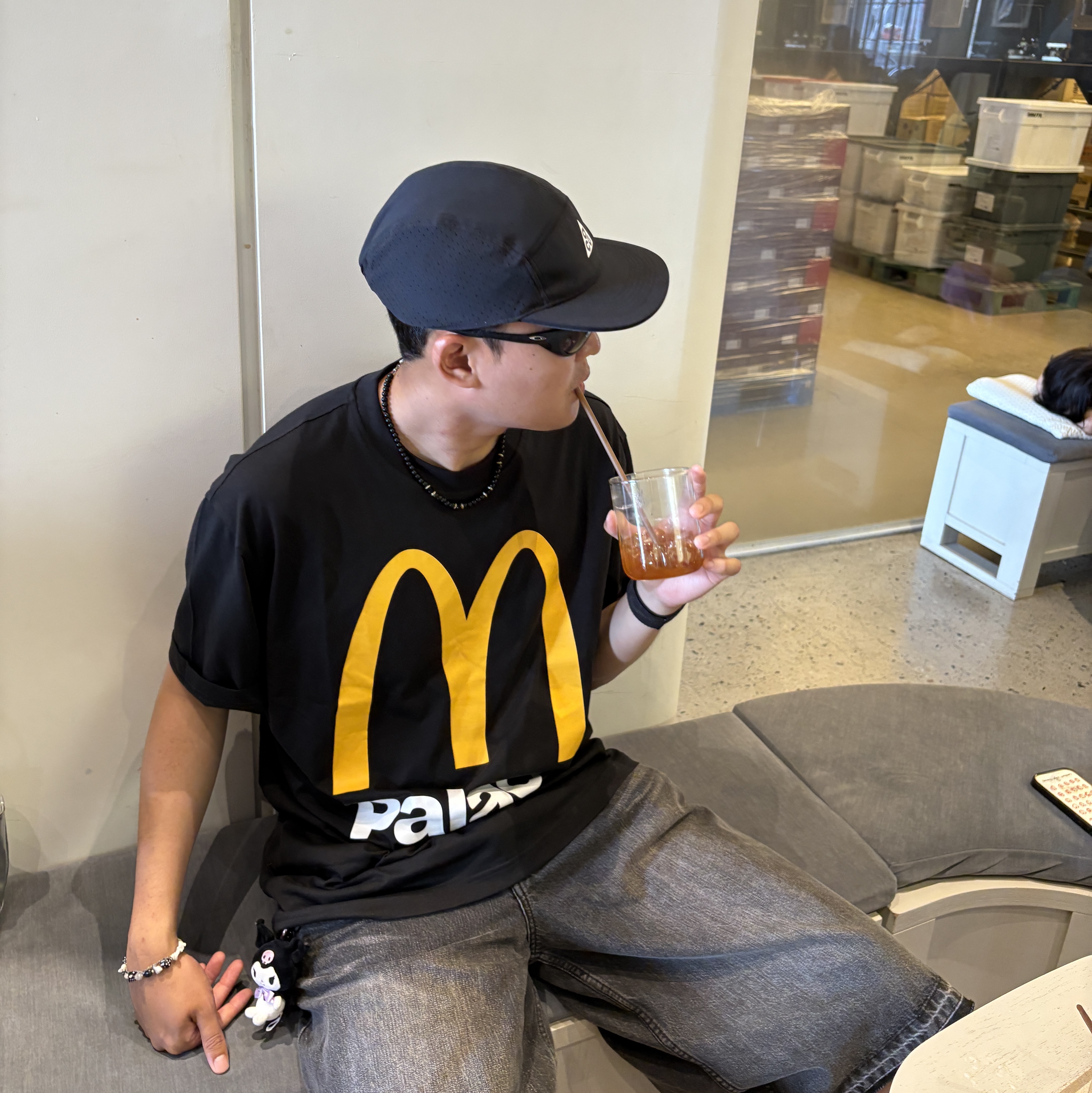 Palace x McDonald's Logo T-Shirt Black - 23FW, Nike ACG Fly Cap Black 착용 스타일