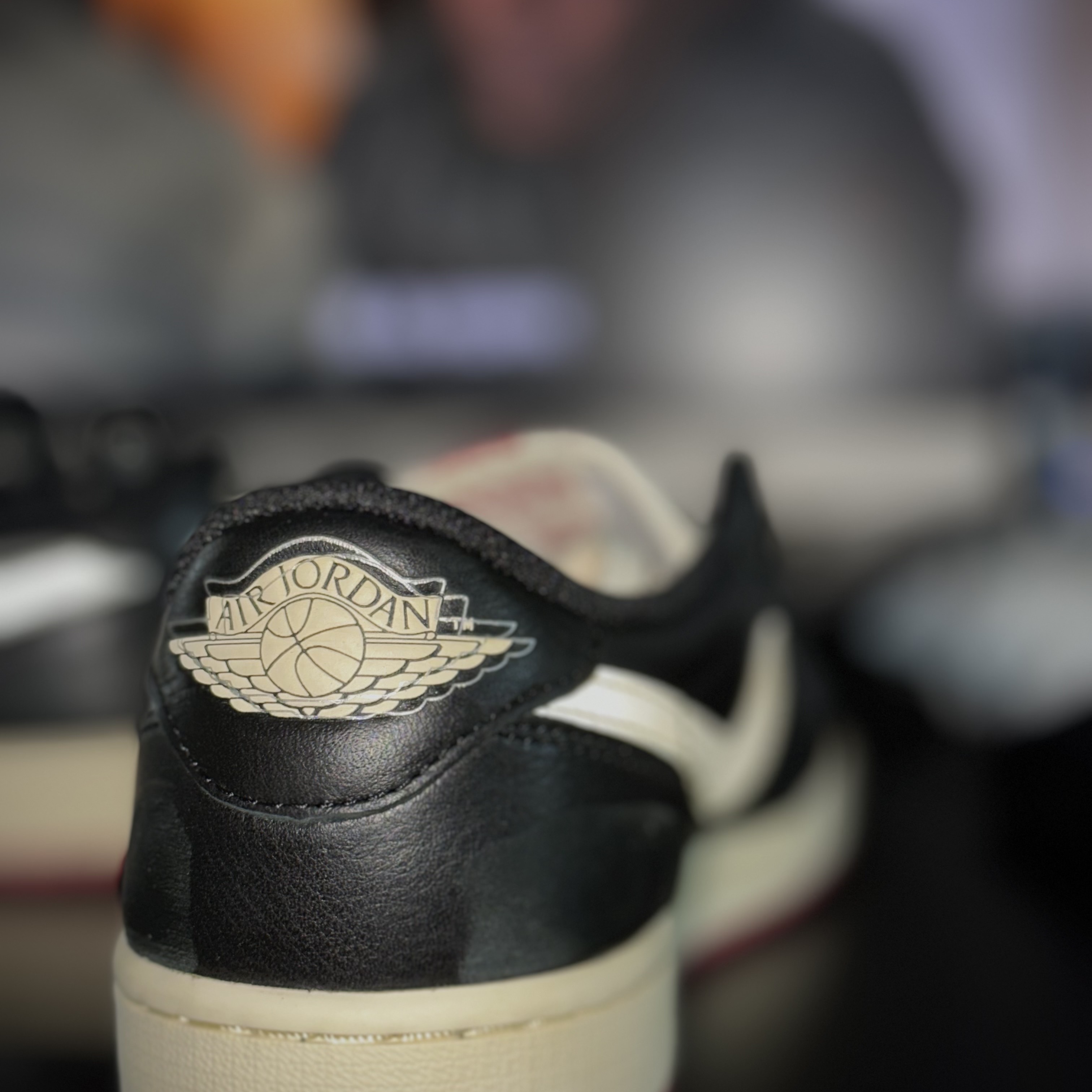 Jordan 1 x Nigel Sylvester Retro Low OG Better With Time 착용 스타일 - 6