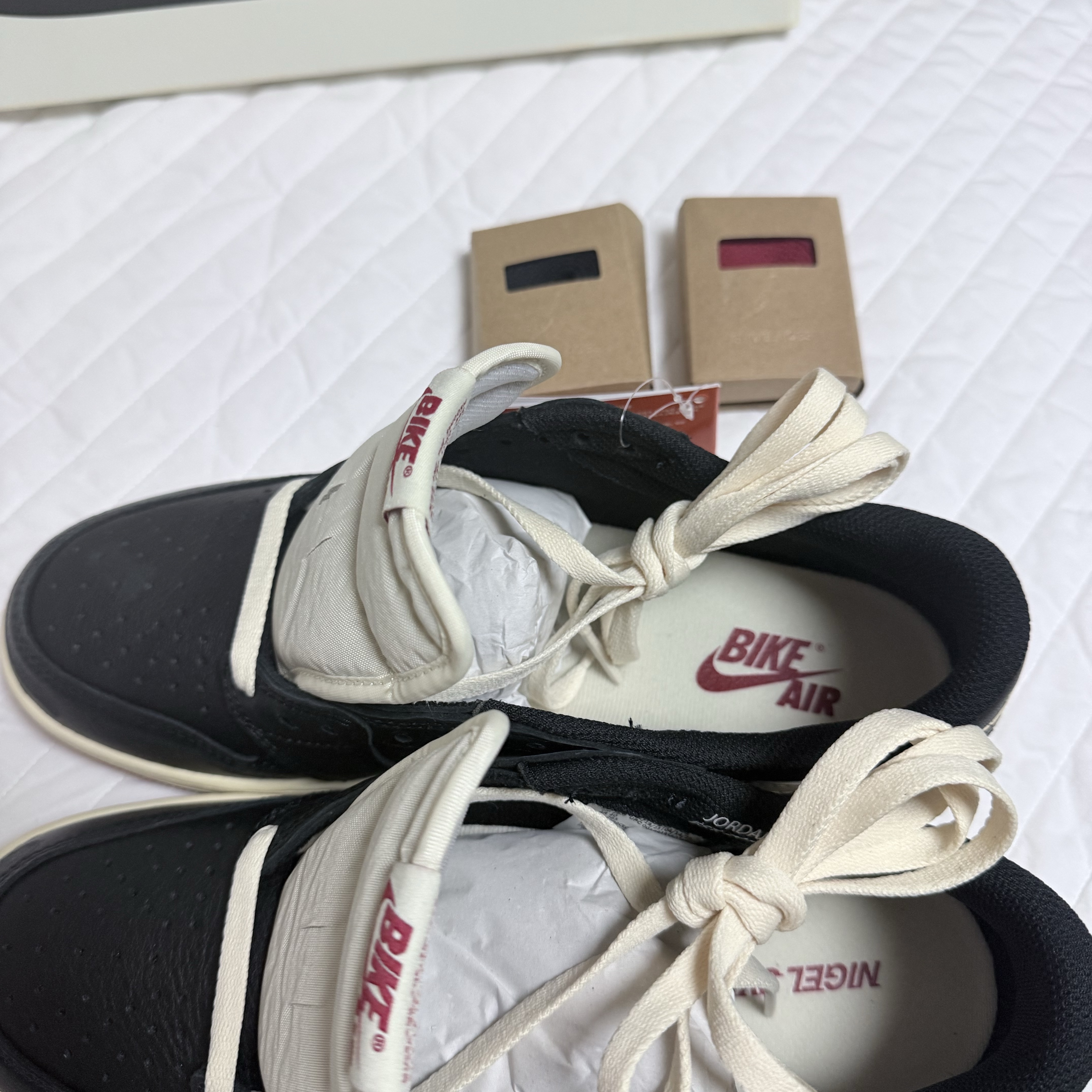 Jordan 1 x Nigel Sylvester Retro Low OG Better With Time 착용 스타일 - 2