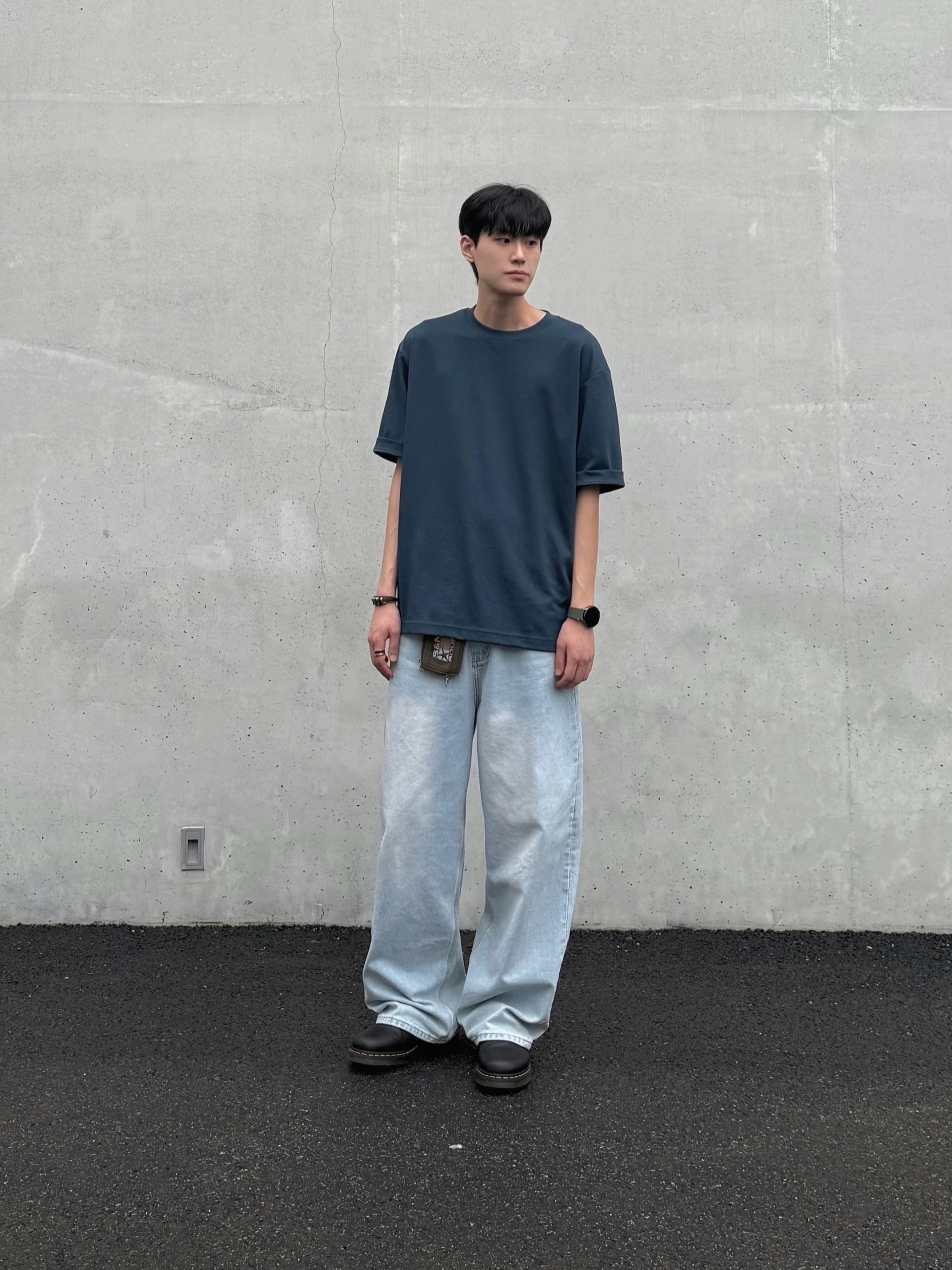 noun Wide Denim Pants Light Blue, Dr. Martens 1461 Smooth Black 착용 스타일 - 3