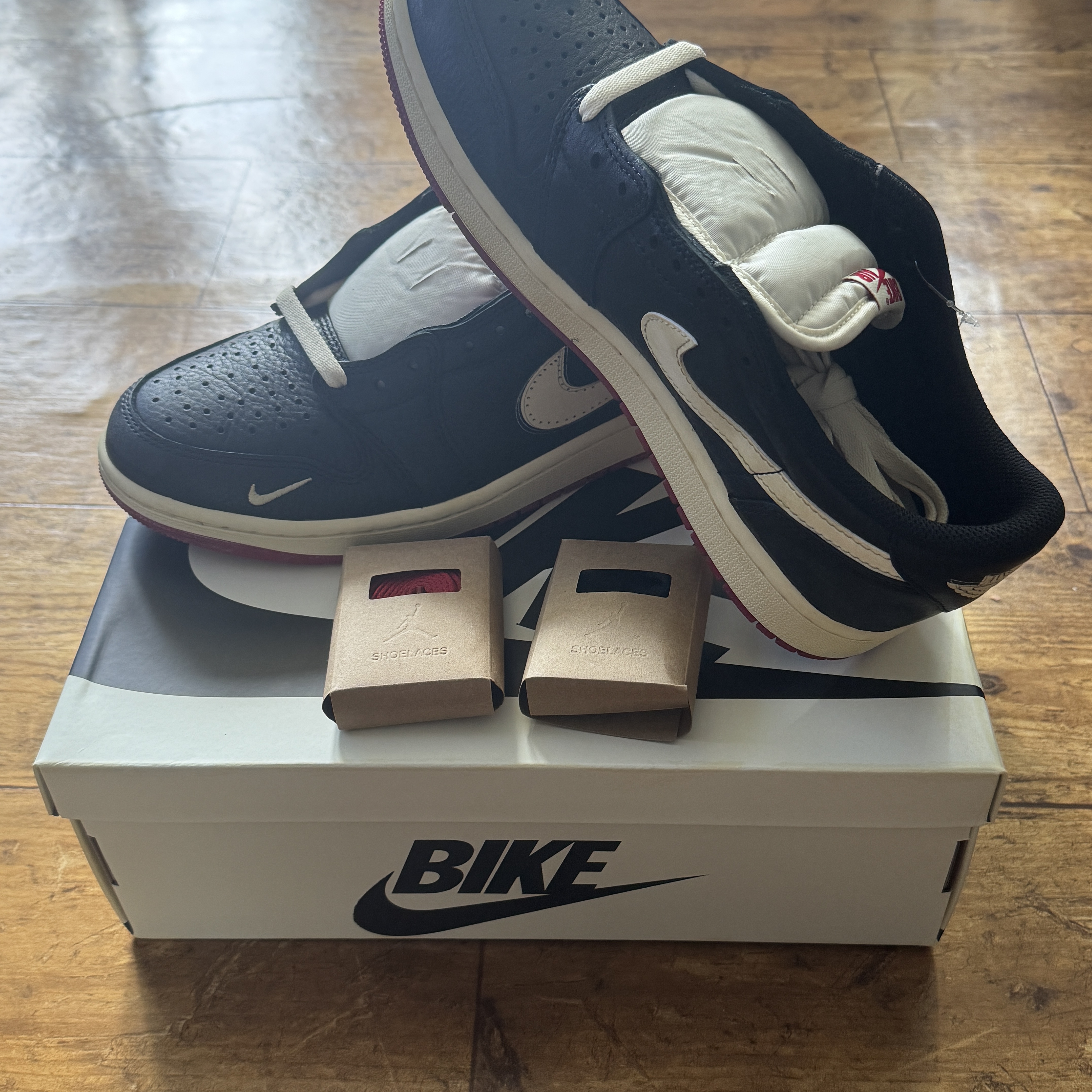 Jordan 1 x Nigel Sylvester Retro Low OG Better With Time 착용 스타일 - 3