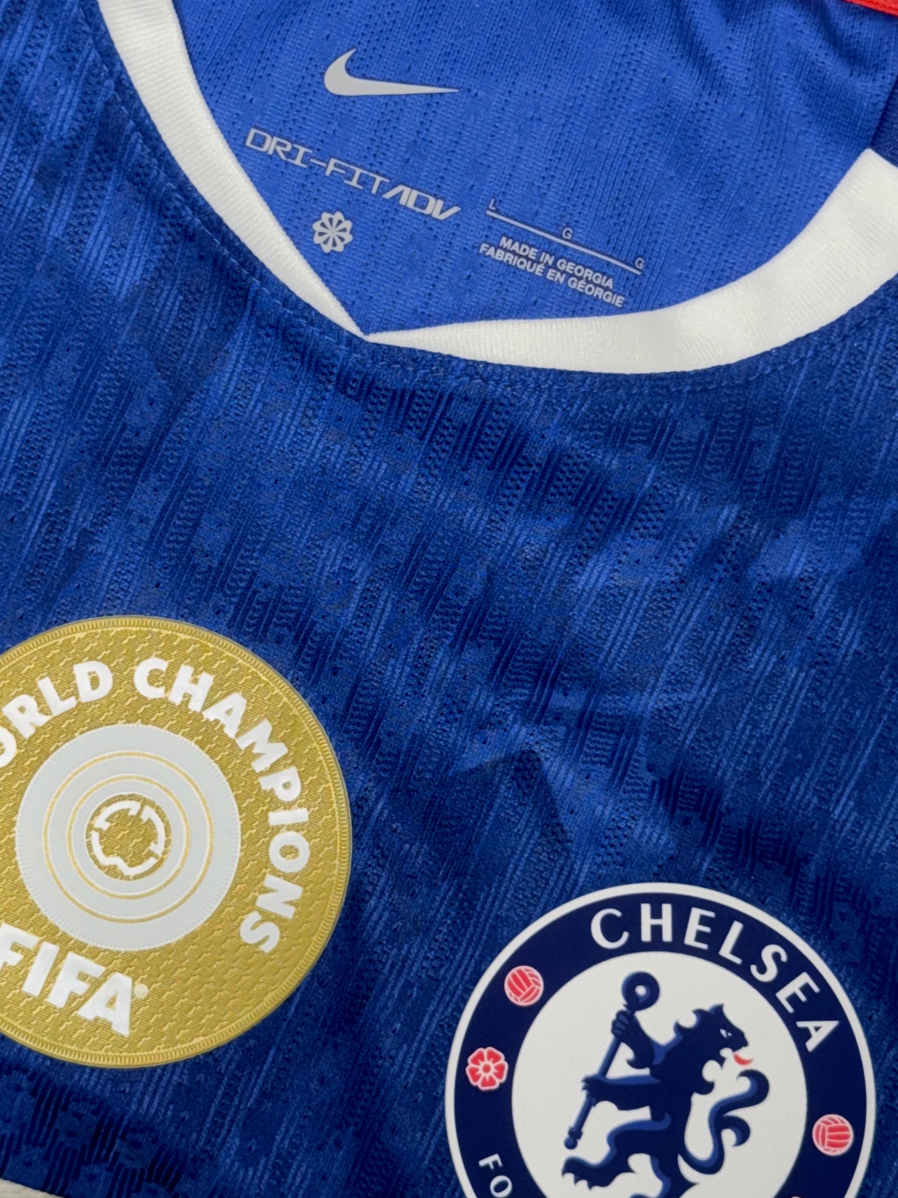 Nike Chelsea FC 2025/26 Match Home Dri-Fit ADV Soccer Authentic Jersey Rush Blue White (Non Marking Ver.) 착용 스타일