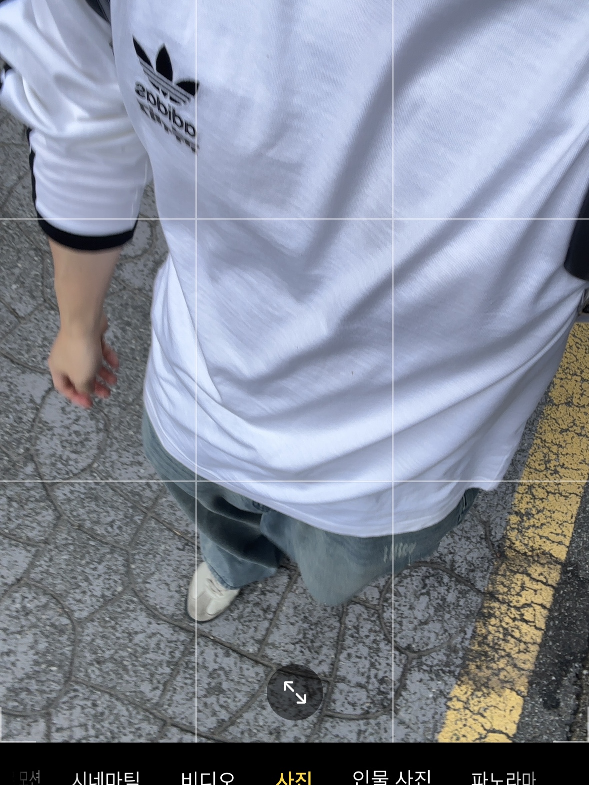 Adidas Adicolor Classics 3-Stripes Long Sleeve T-Shirt White - KR Sizing 착용 스타일