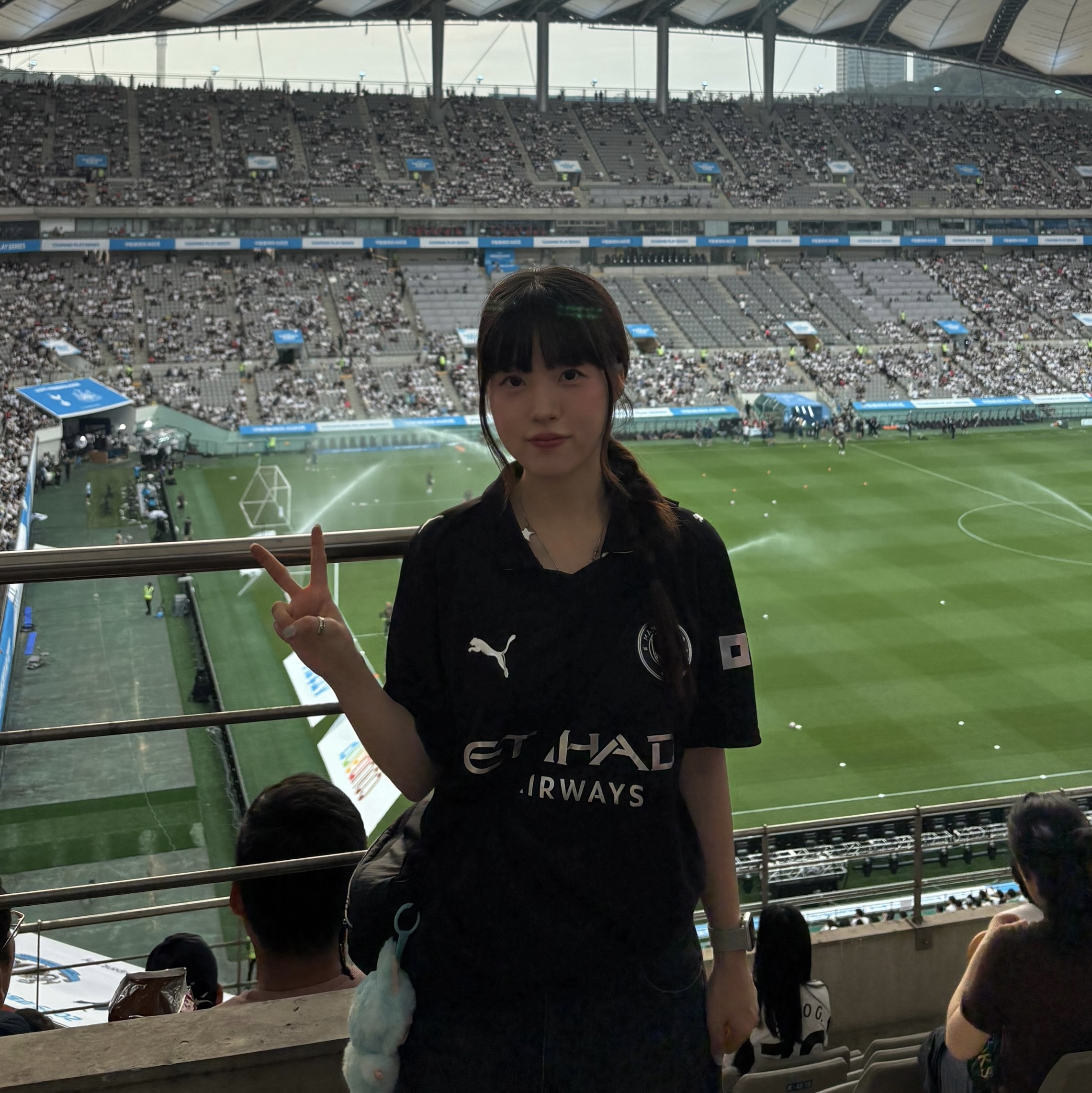 Puma Manchester City 2025/26 Away Replica Jersey Black (Non Marking Ver.), Supreme Waist Bag Black - 23FW 착용 스타일 - 2