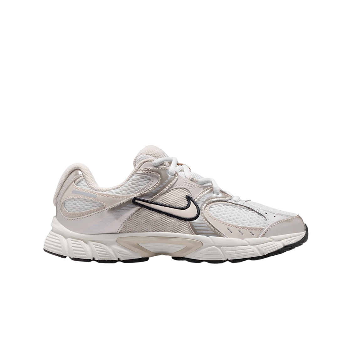 HQ6411-102 (GS) Nike V5 RNR Summit White Sail