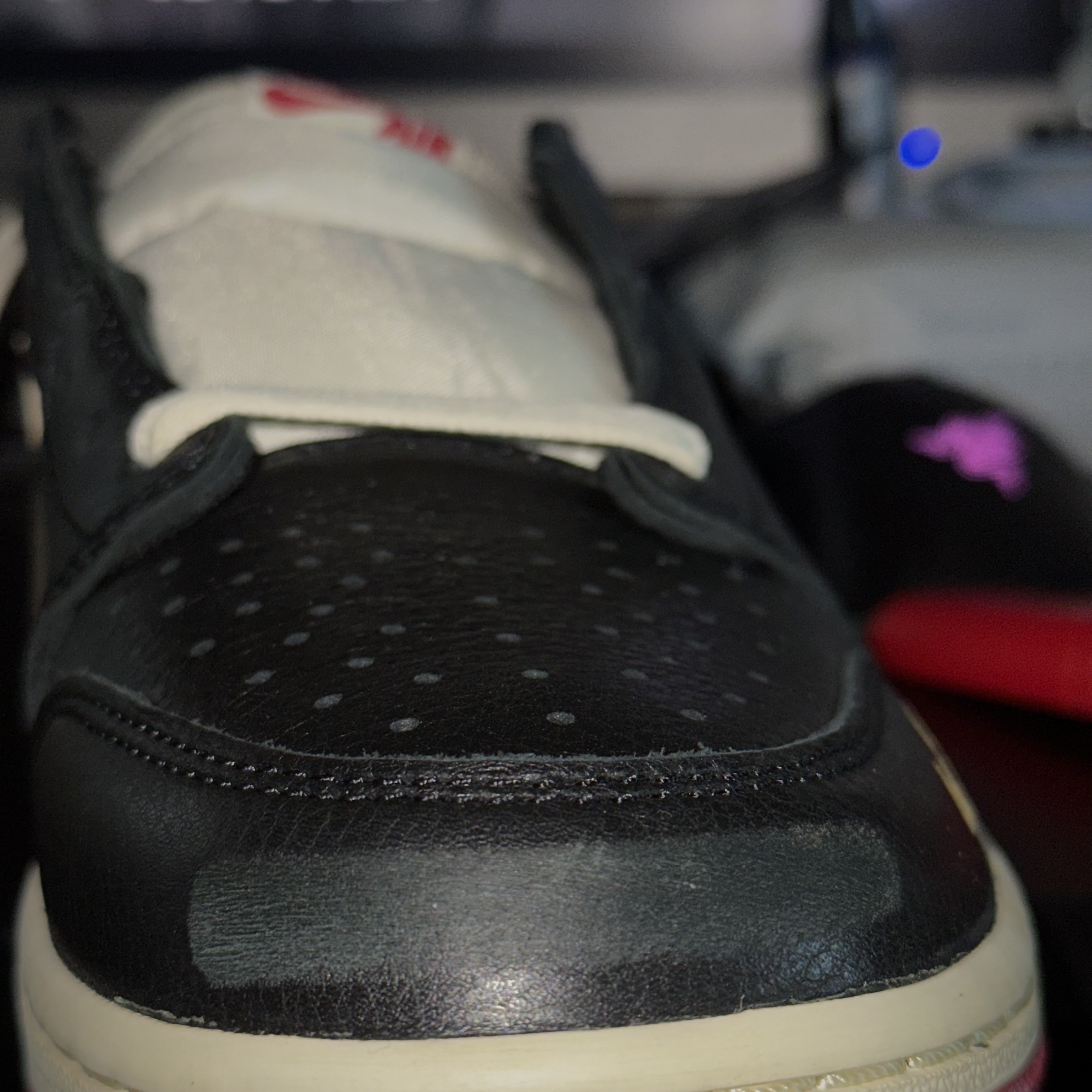 Jordan 1 x Nigel Sylvester Retro Low OG Better With Time 착용 스타일 - 5