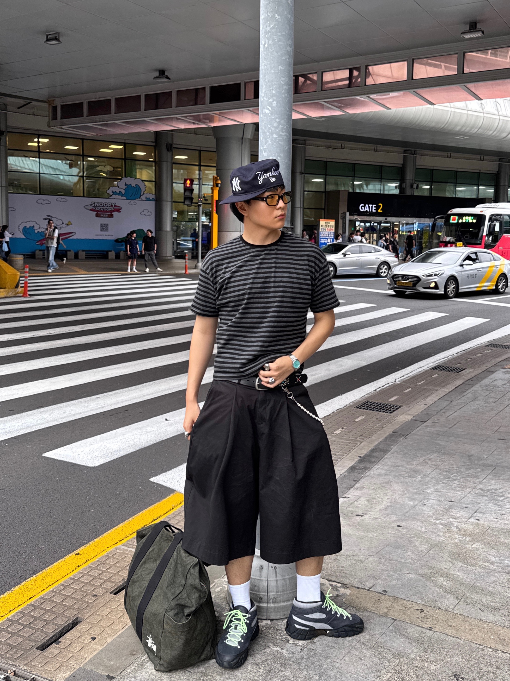 Stussy Boxer Shorts Multi (3 Pack), Puma x Skepta Forever Mid Boots Flat Dark Gray Puma Silver 착용 스타일 - 1